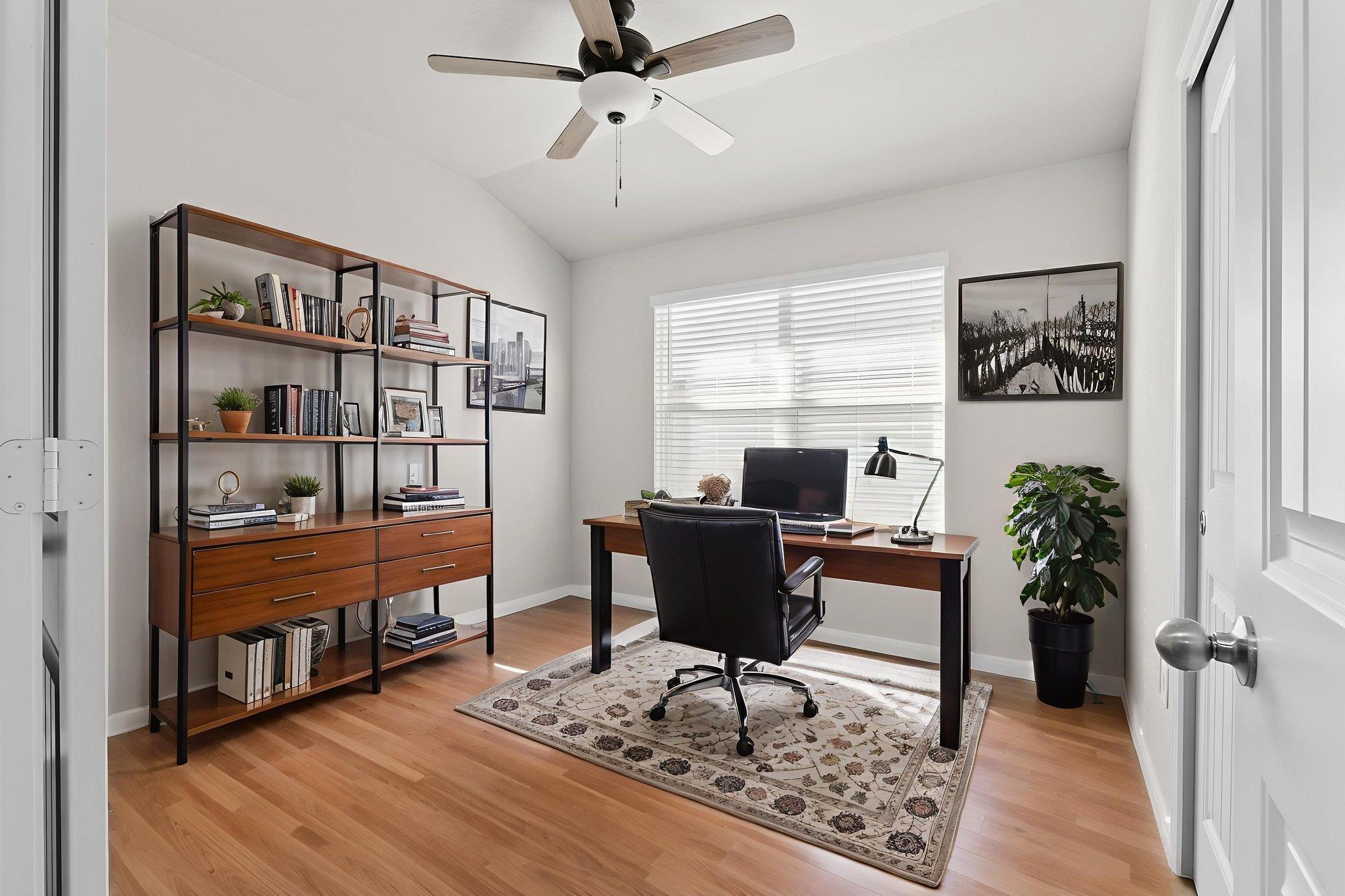 124 Harlan Dr, Hutto, TX 78634