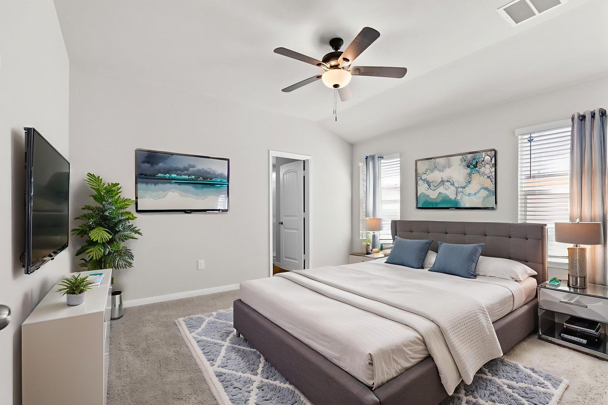 124 Harlan Dr, Hutto, TX 78634