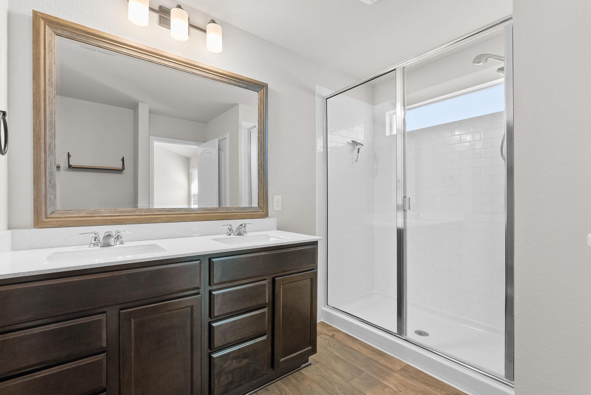 124 Harlan Dr, Hutto, TX 78634