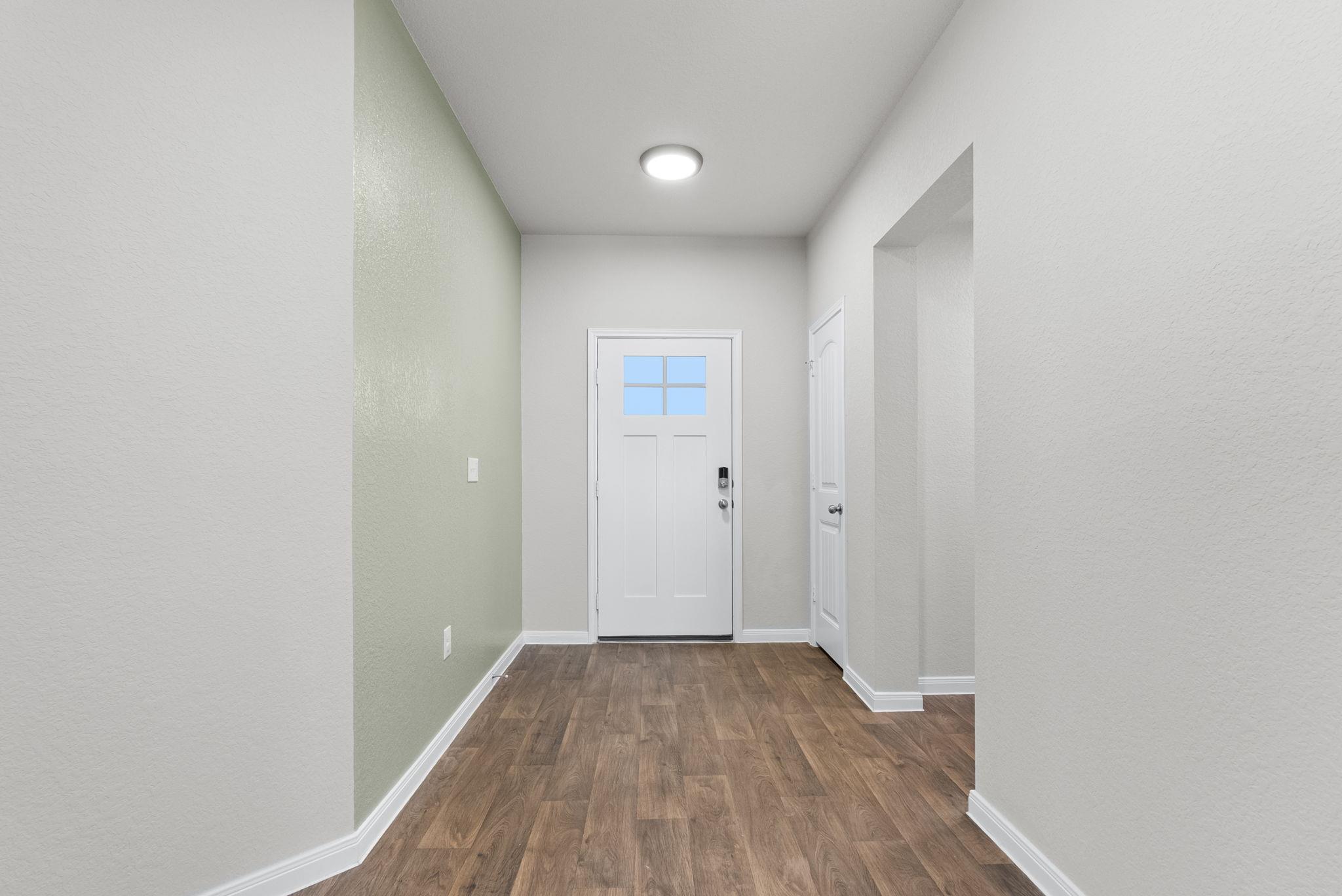 124 Harlan Dr, Hutto, TX 78634