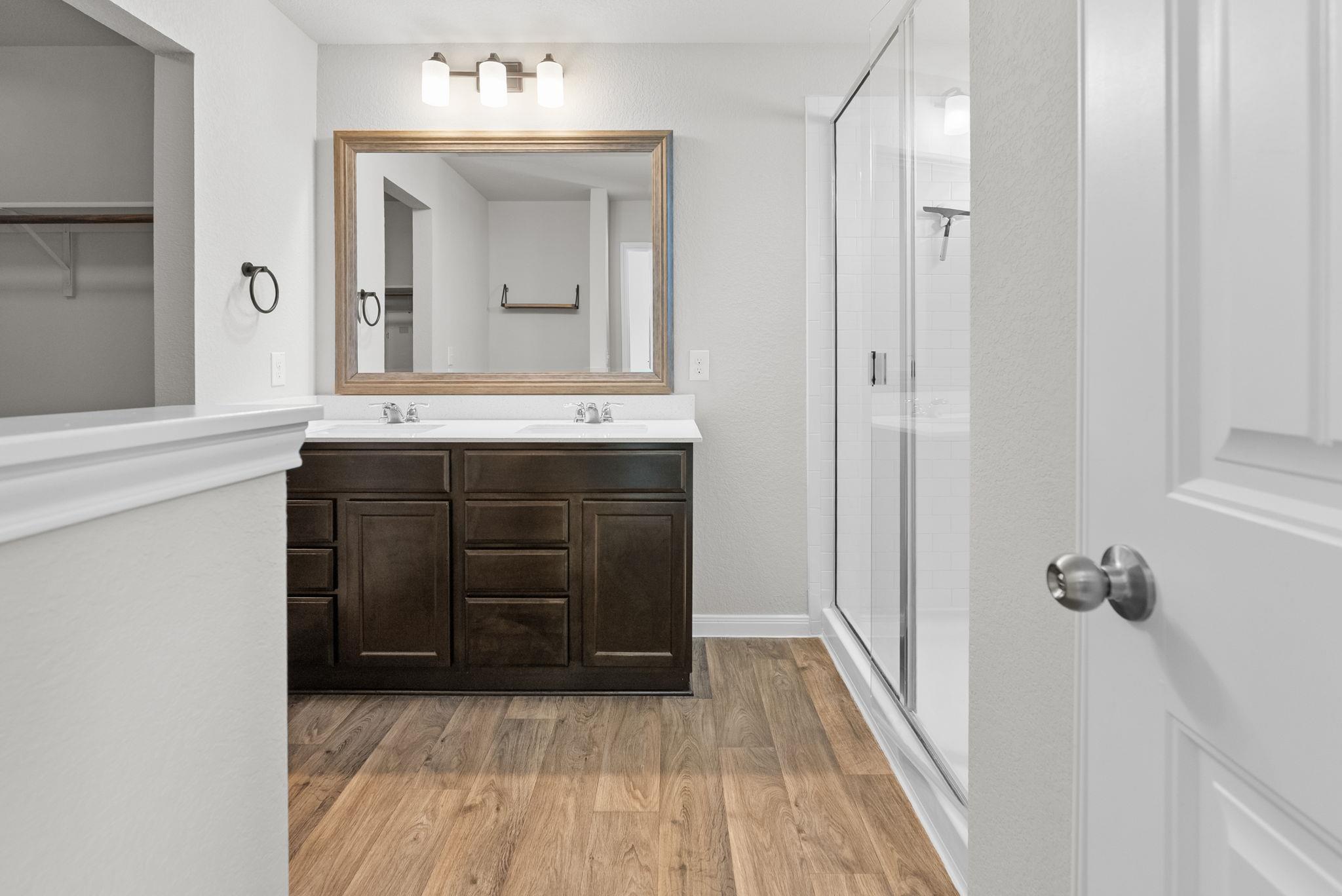 124 Harlan Dr, Hutto, TX 78634