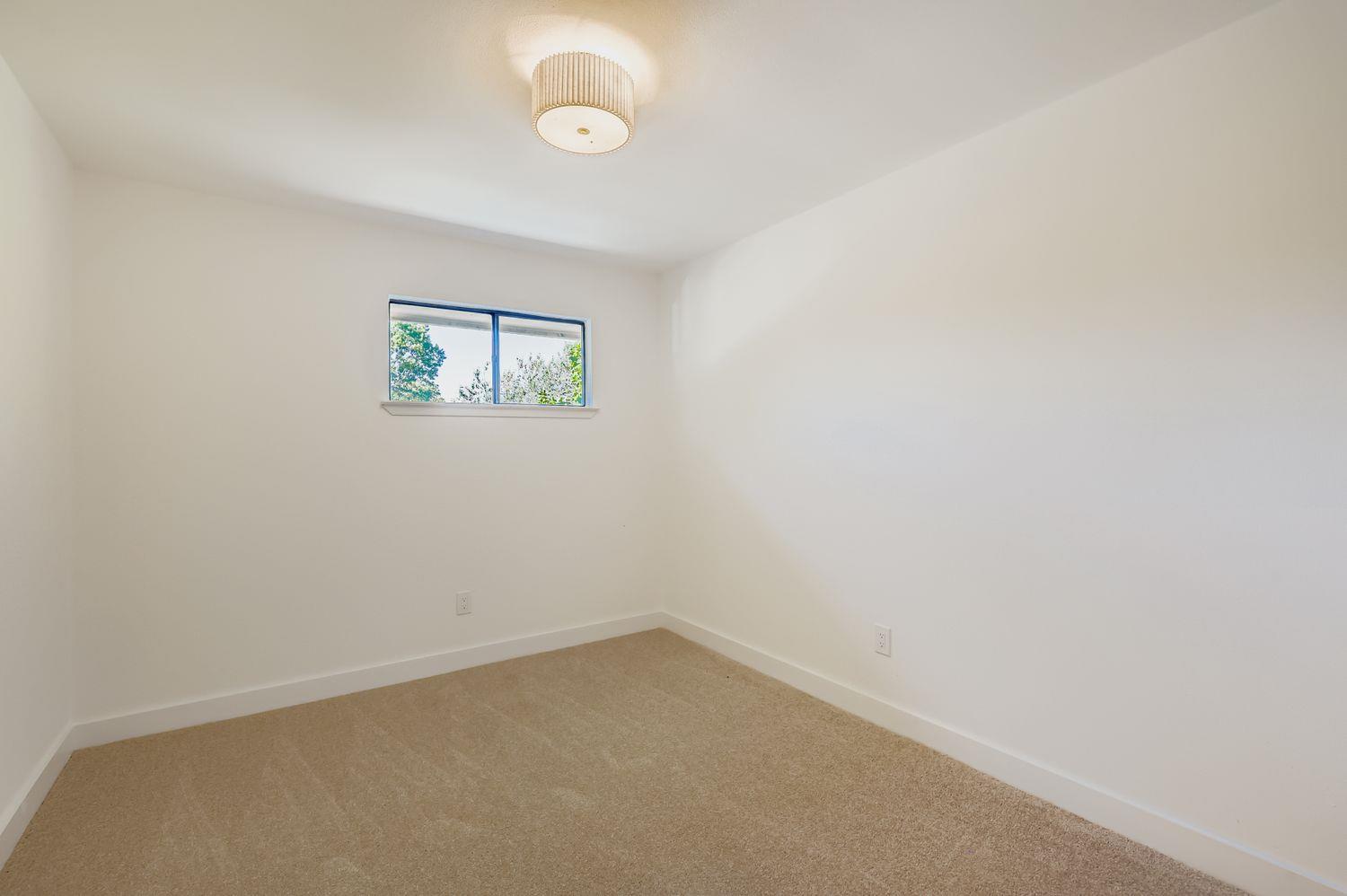 10407 Robinwood Cir, Austin, TX 78758