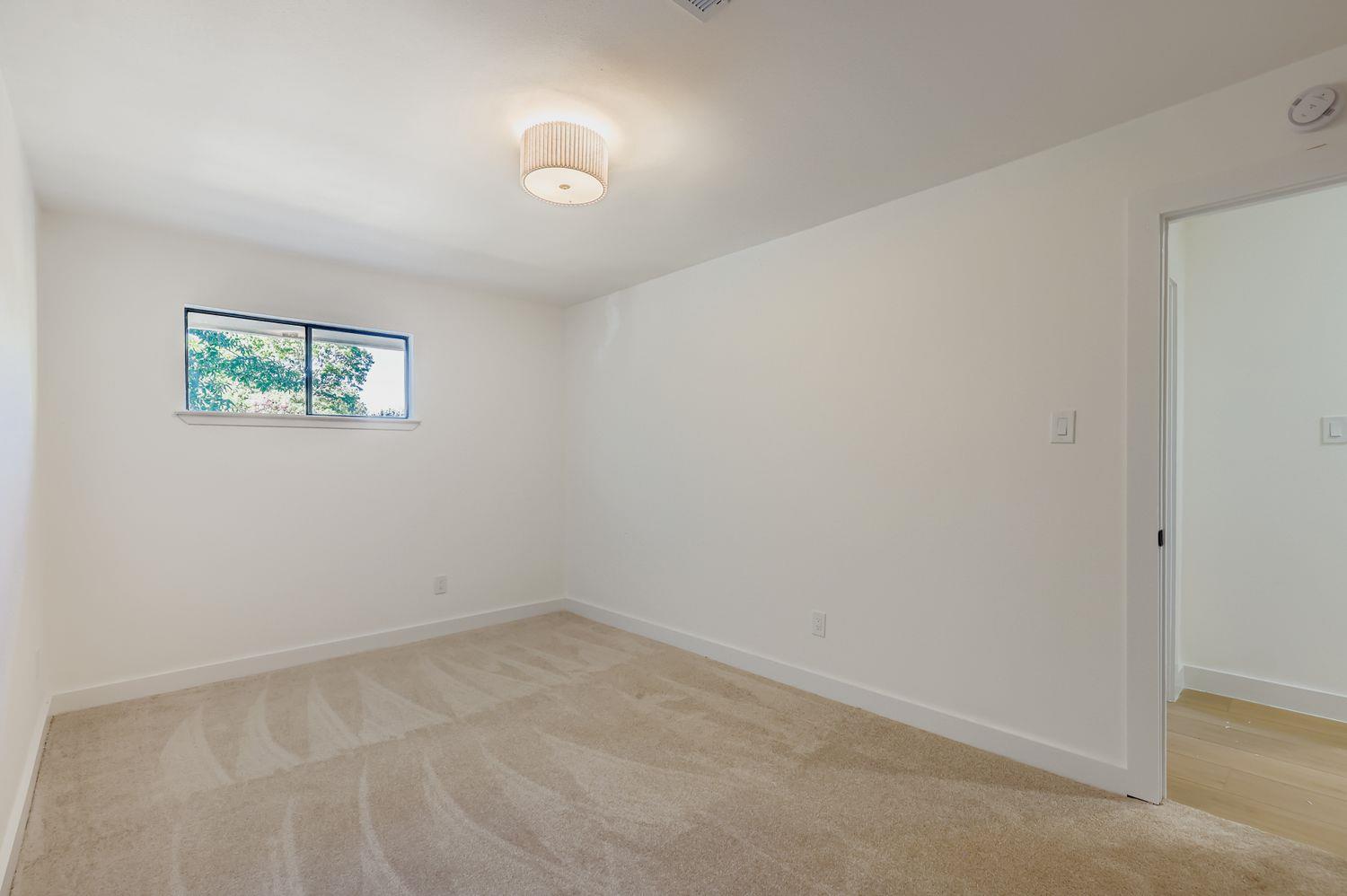 10407 Robinwood Cir, Austin, TX 78758