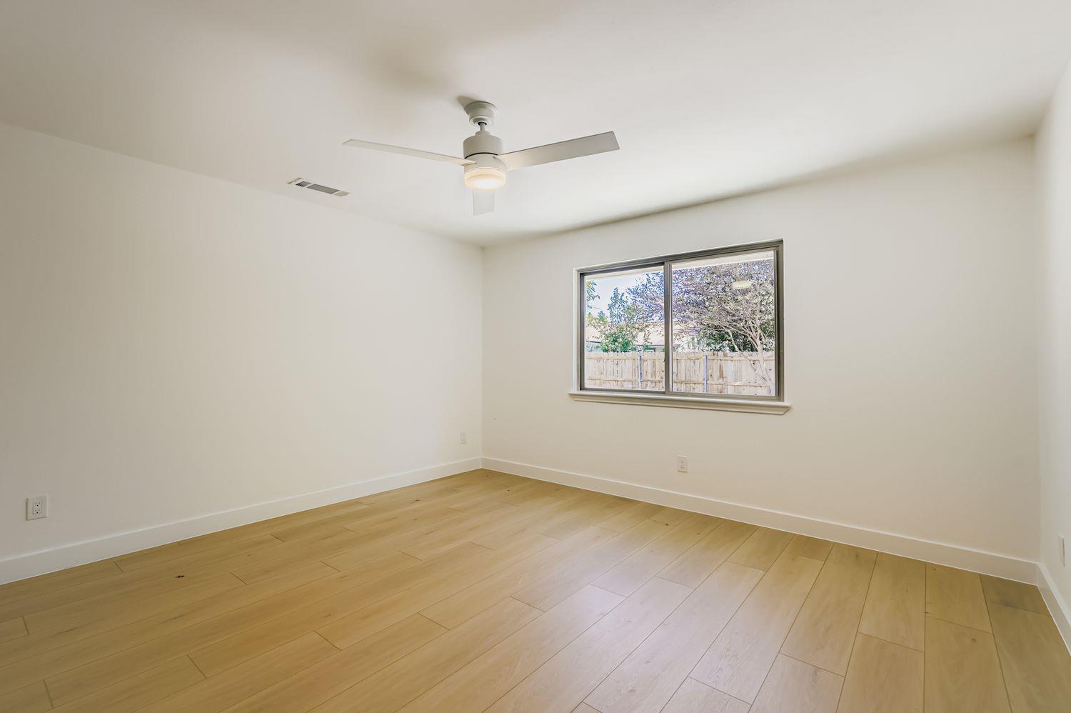 10407 Robinwood Cir, Austin, TX 78758