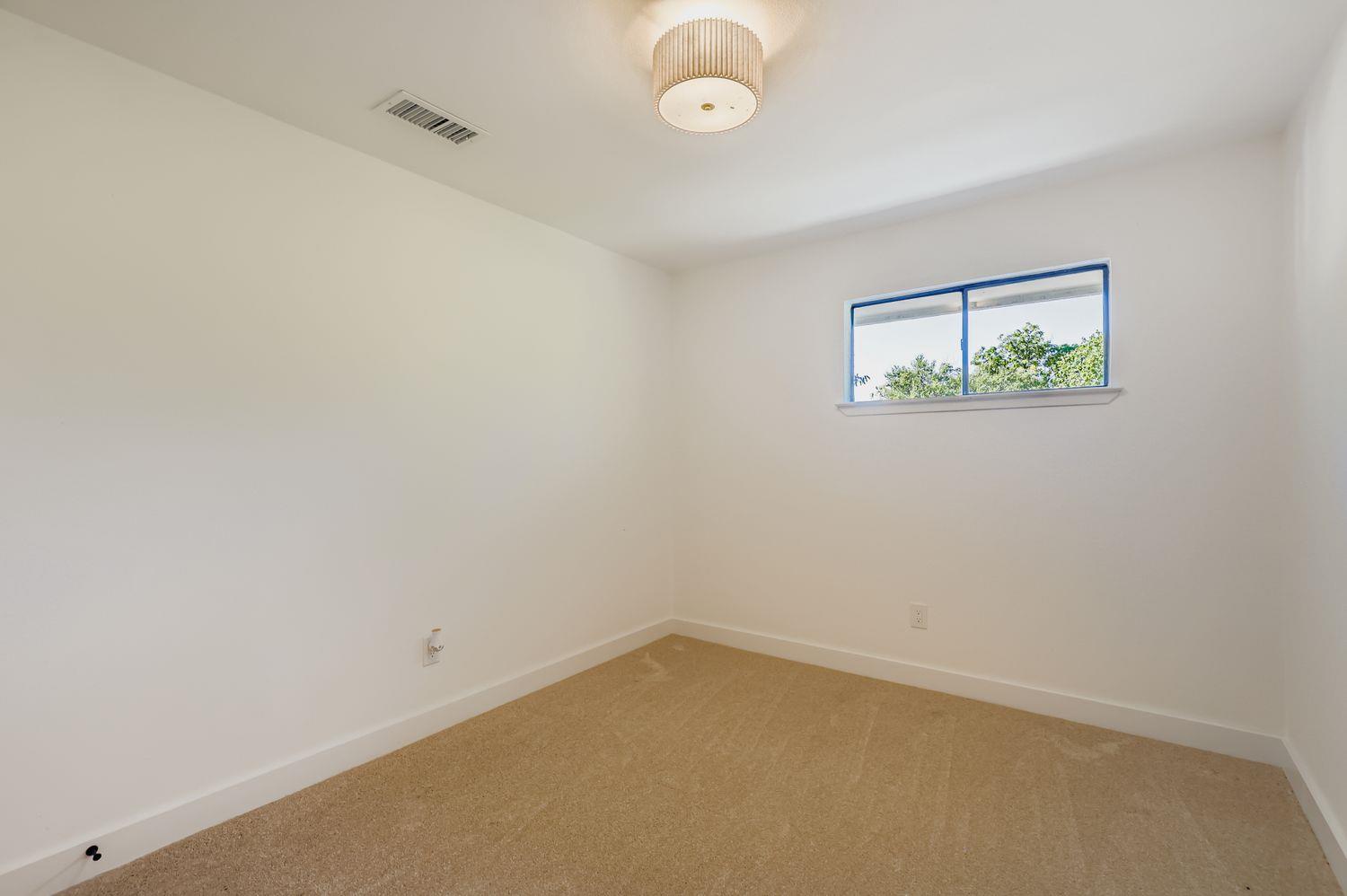 10407 Robinwood Cir, Austin, TX 78758