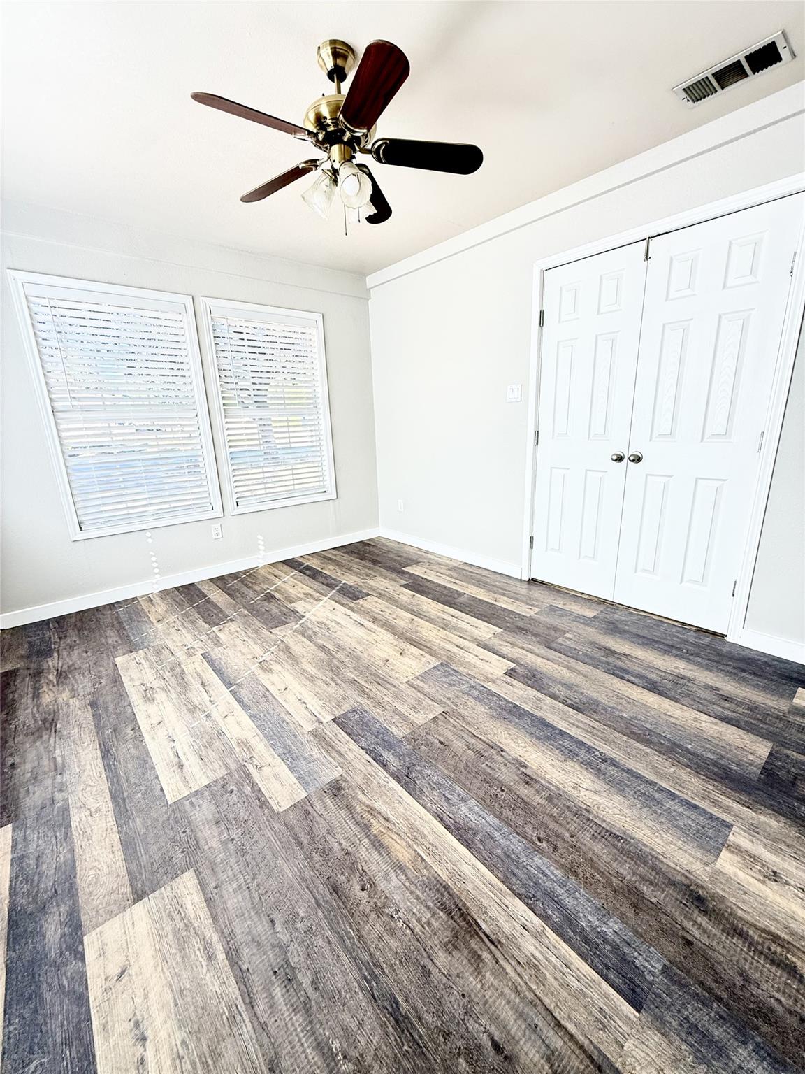 1403 Alcoa Ave, Rockdale, TX 76567