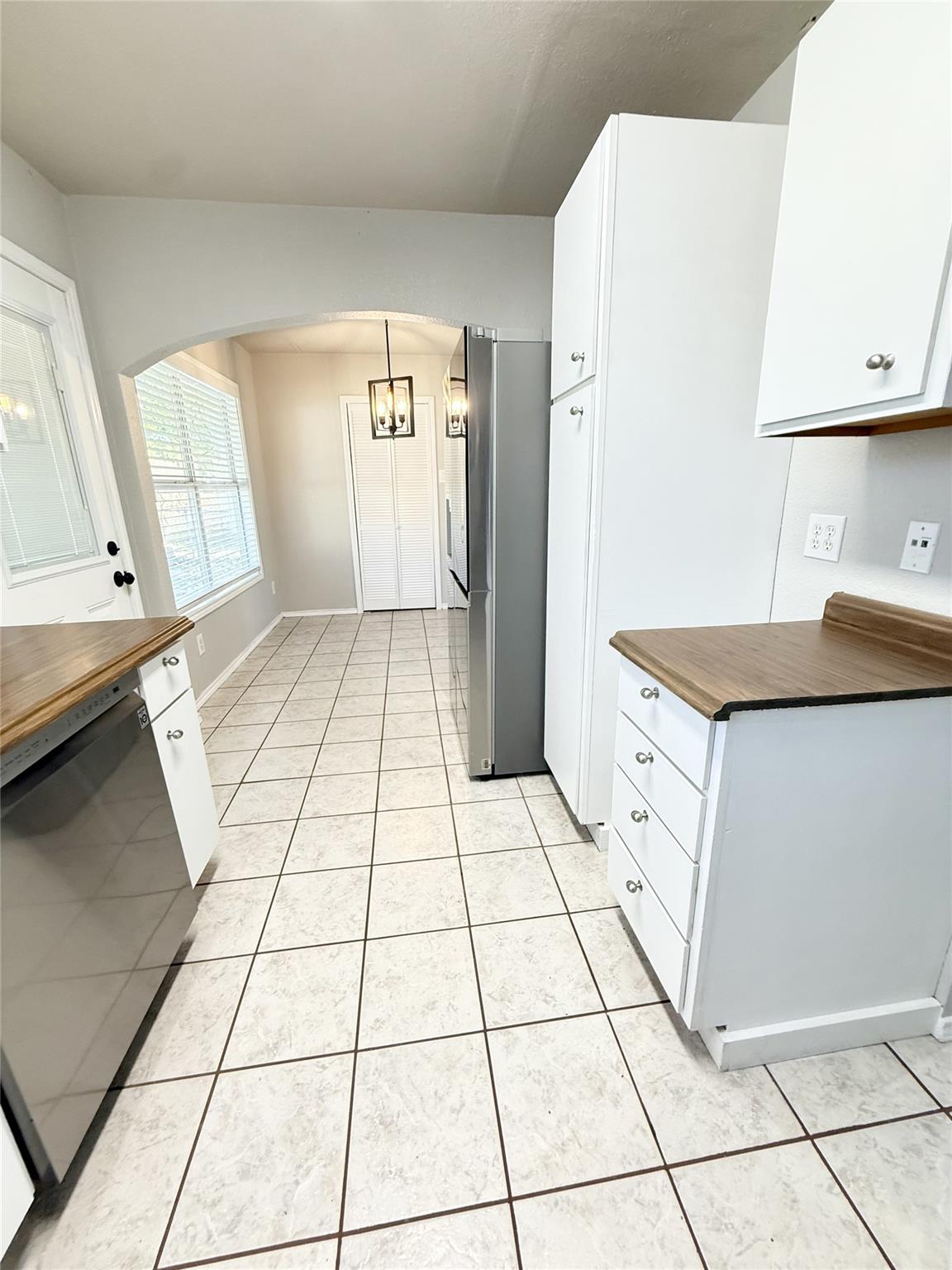 1403 Alcoa Ave, Rockdale, TX 76567