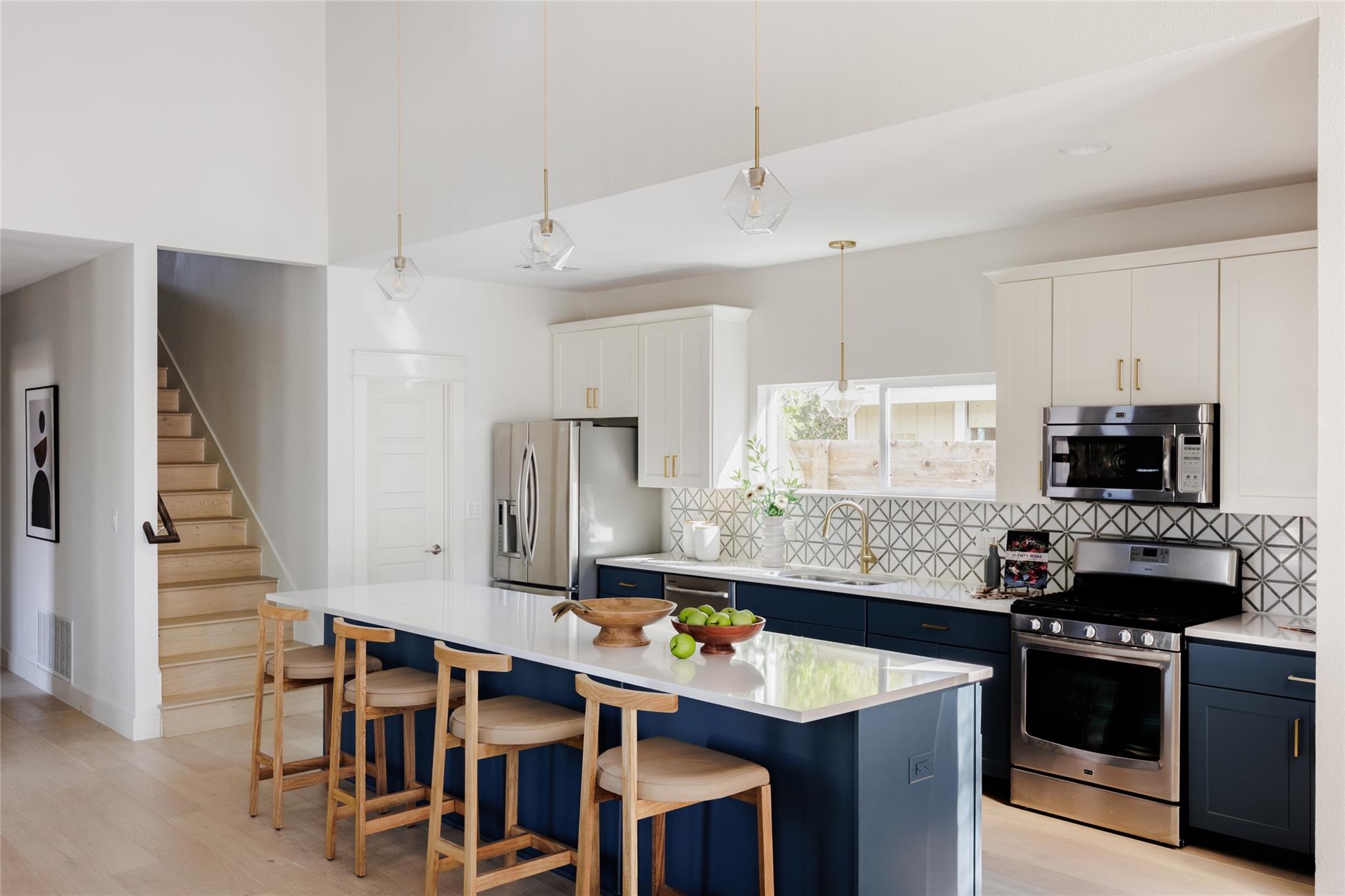 1205 McKinley Ave, Austin, TX 78702