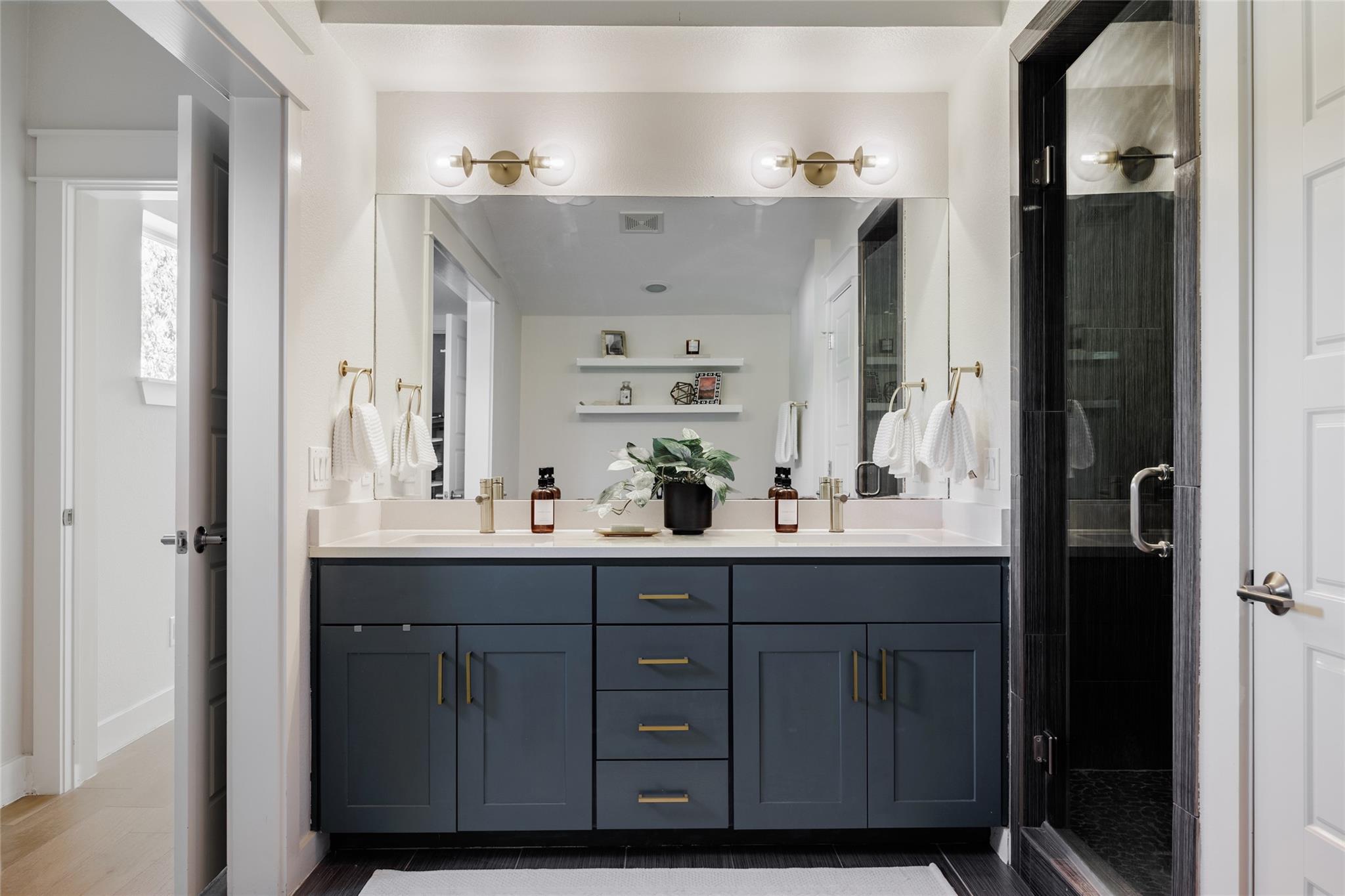 1205 McKinley Ave, Austin, TX 78702