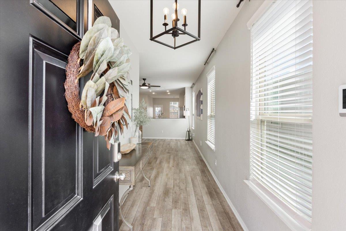 129 Bracken Fern Ln, Georgetown, TX 78626