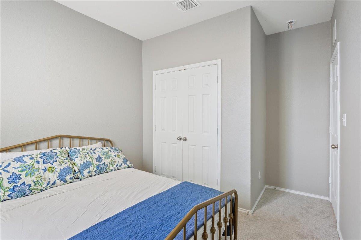 129 Bracken Fern Ln, Georgetown, TX 78626