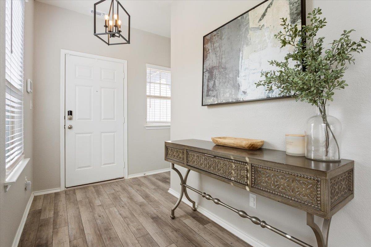 129 Bracken Fern Ln, Georgetown, TX 78626