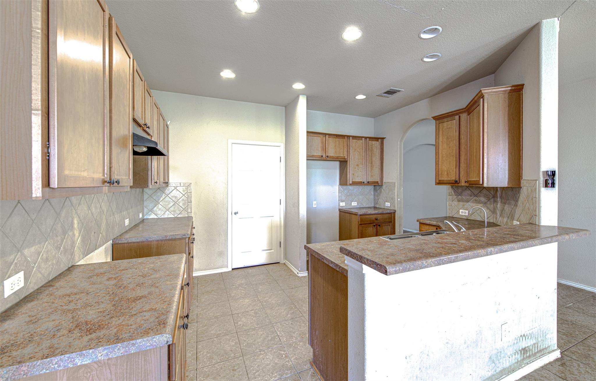 381 Tranquility Mtn, Buda, TX 78610