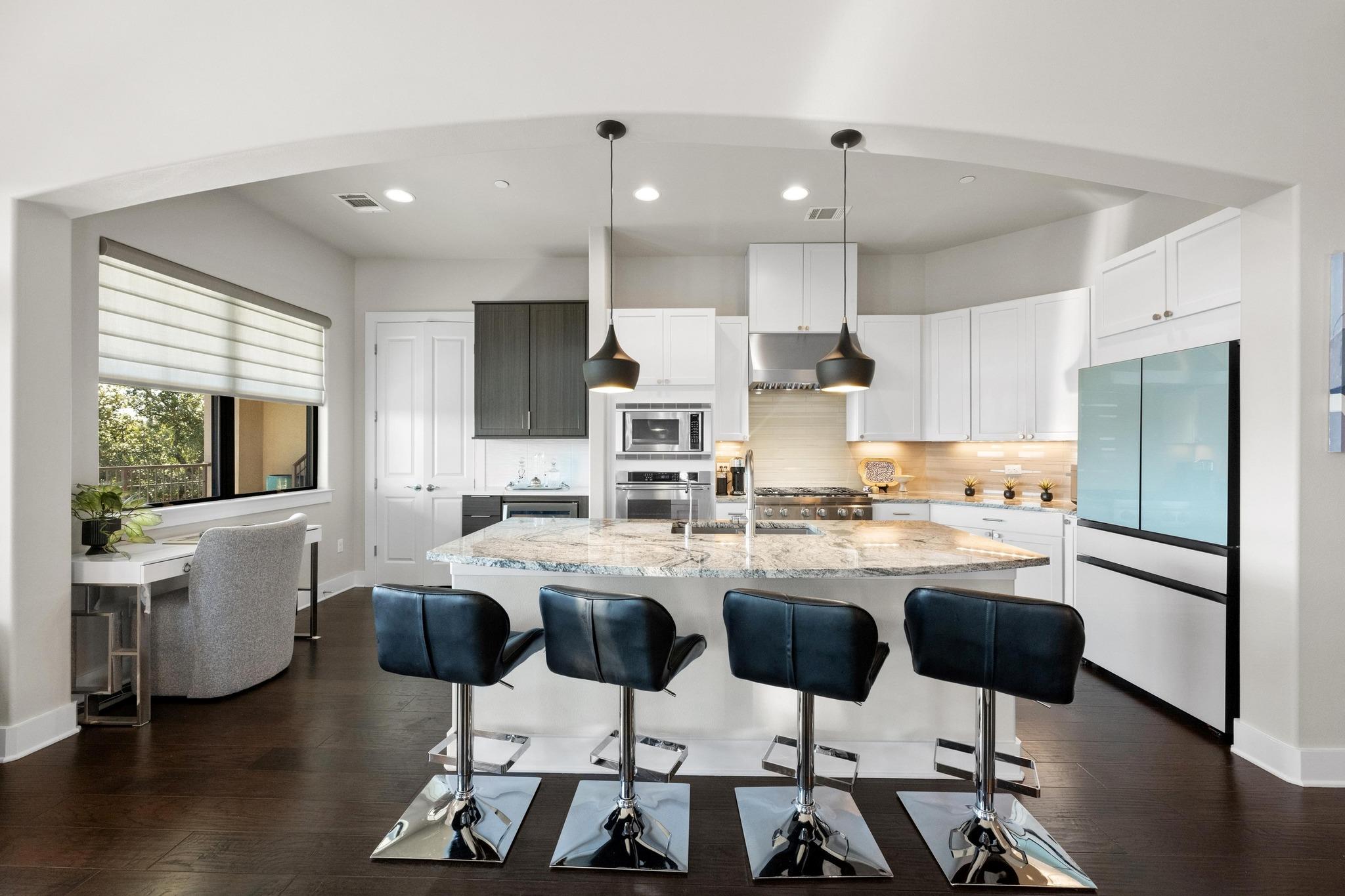 8200 Southwest Pkwy # 604, Austin, TX 78735