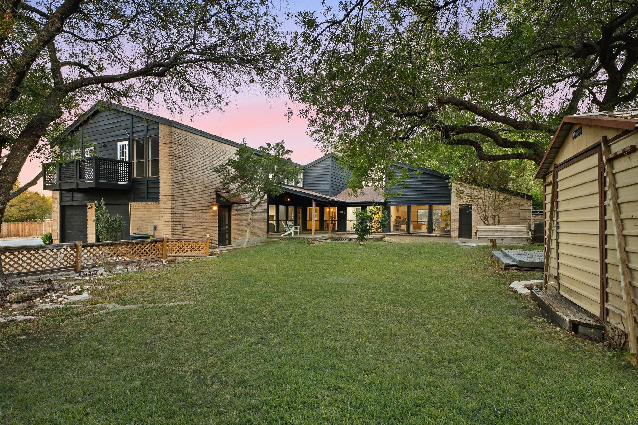 6302 Cypress Crk, Windcrest, TX 78239