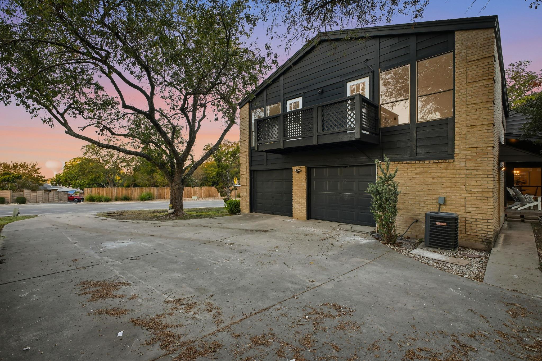 6302 Cypress Crk, Windcrest, TX 78239