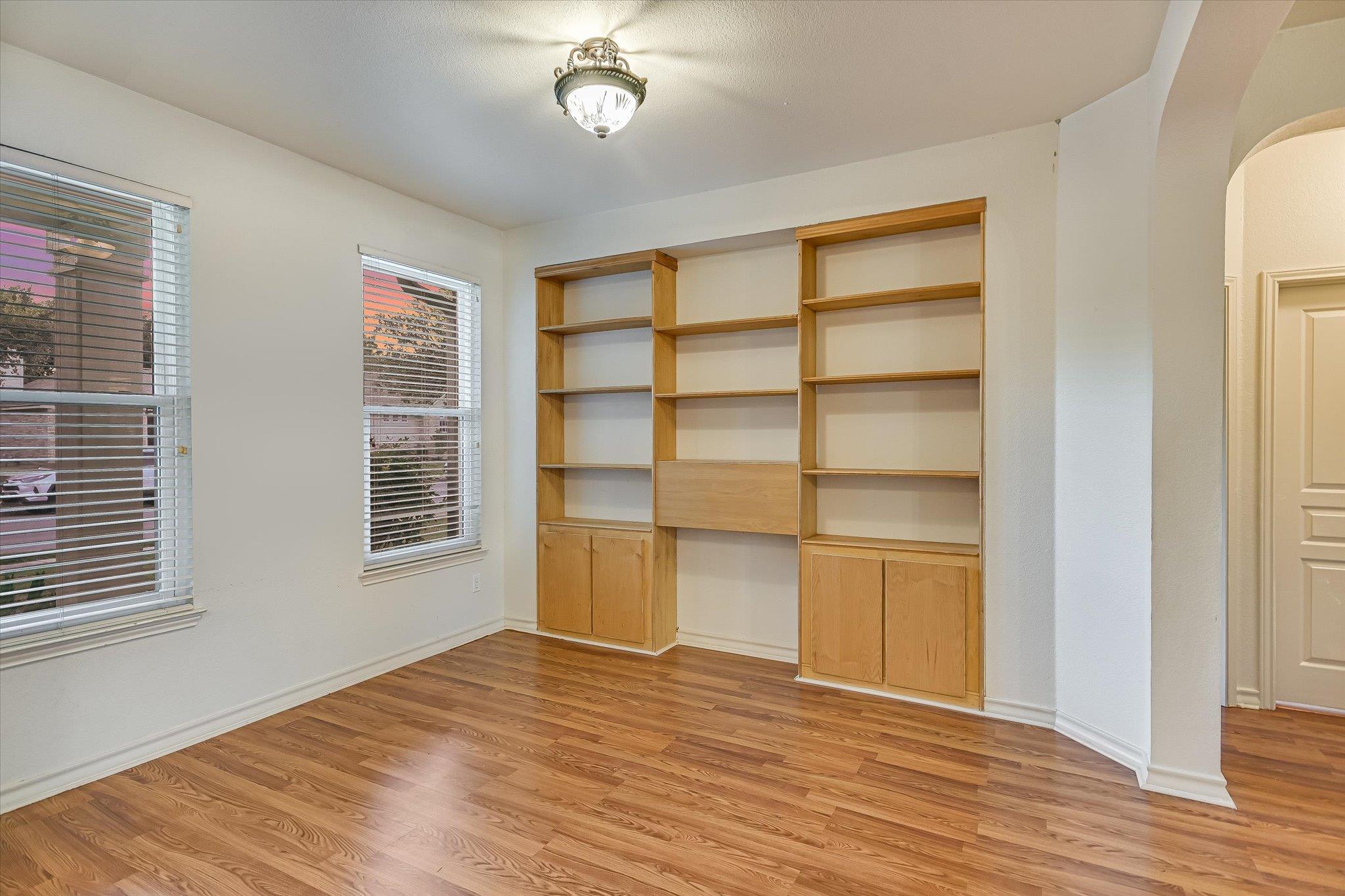 1709 CHALICE Cv, Round Rock, TX 78665