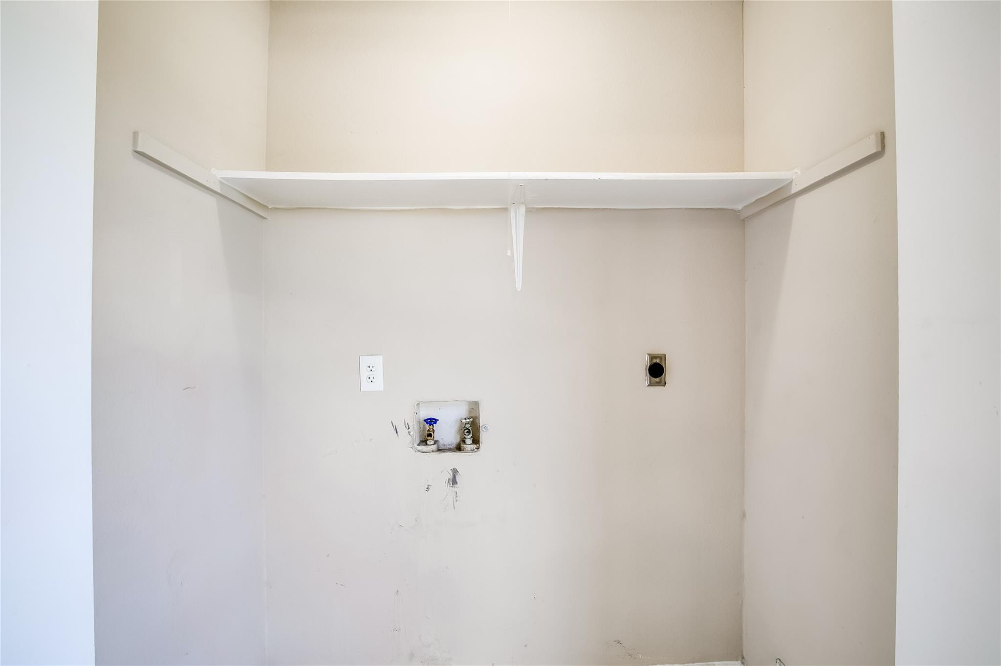 8419 Riverstone Dr # D, Austin, TX 78724