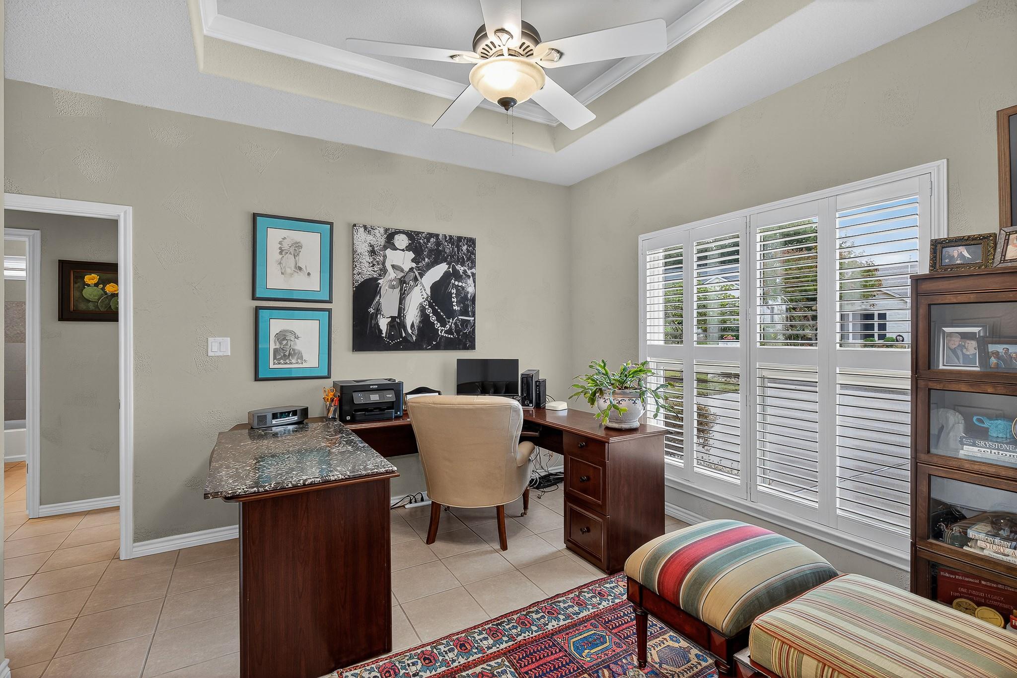 20 Augusta Dr, Meadowlakes, TX 78654