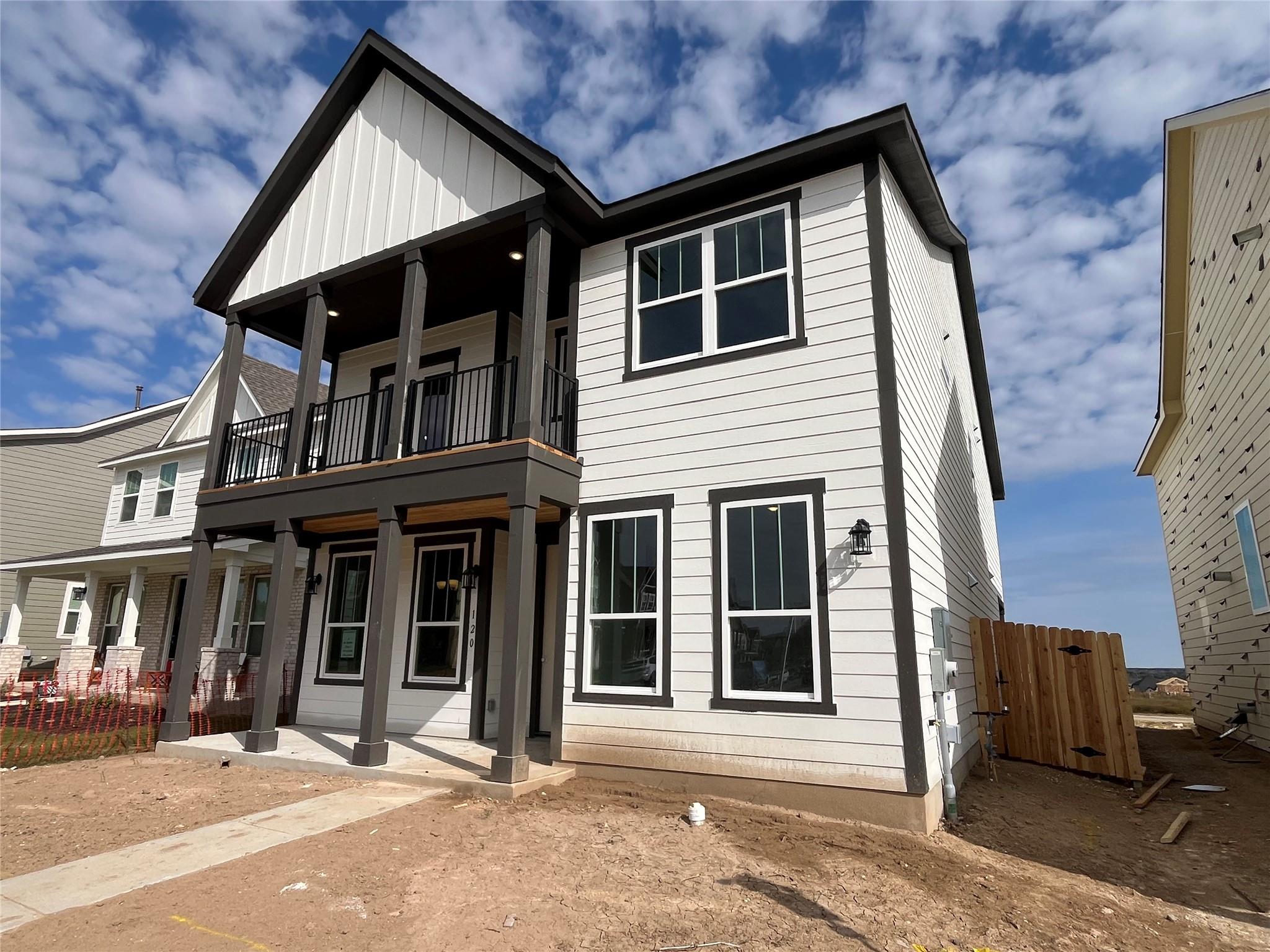 120 Barret Dr, Liberty Hill, TX 78642