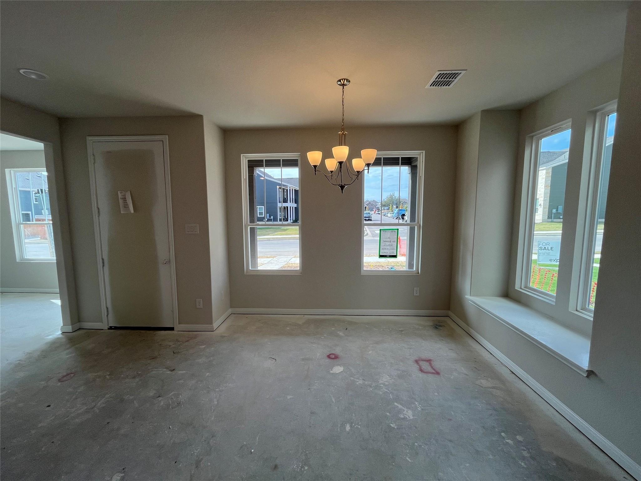 120 Barret Dr, Liberty Hill, TX 78642