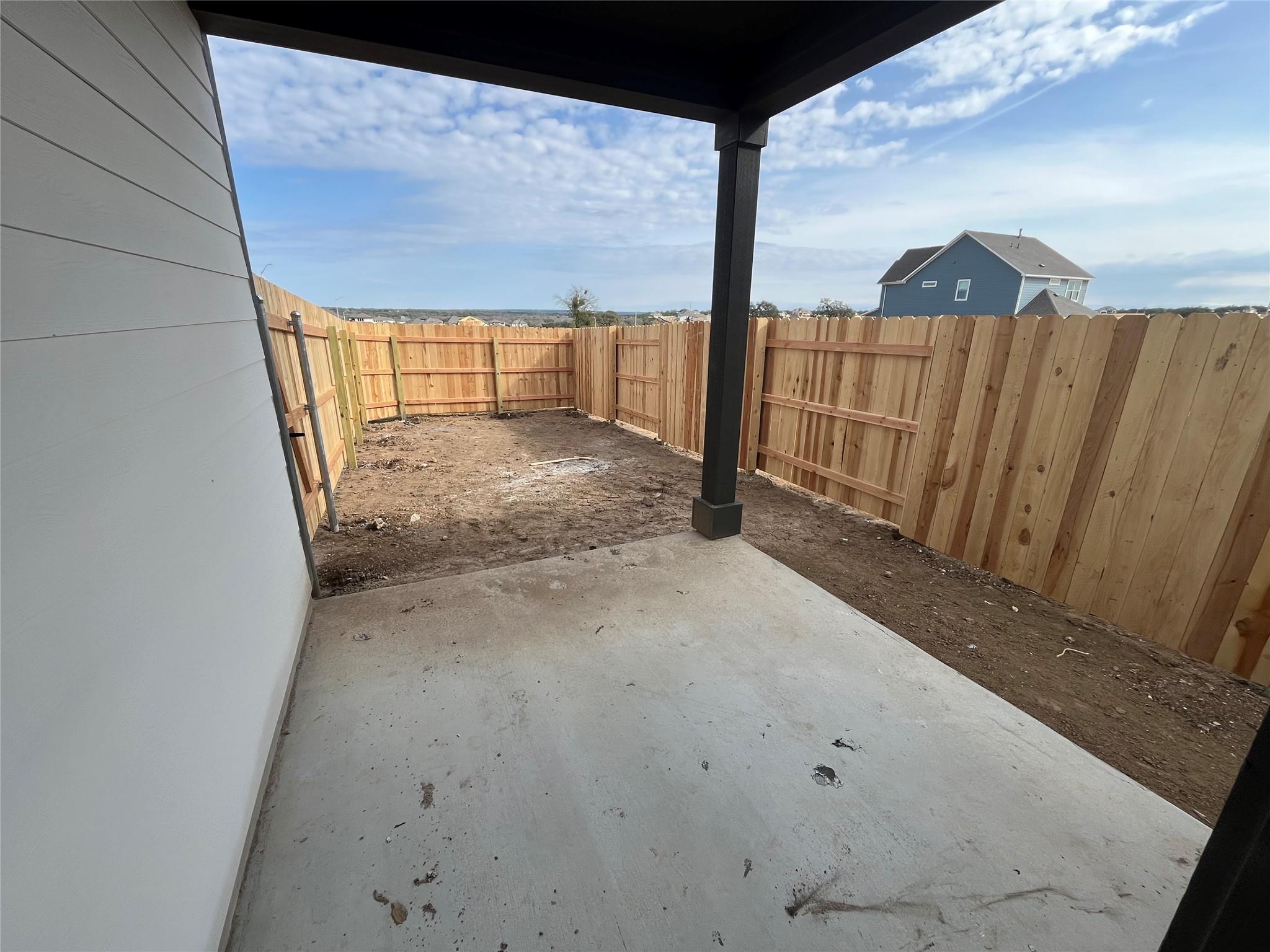 120 Barret Dr, Liberty Hill, TX 78642