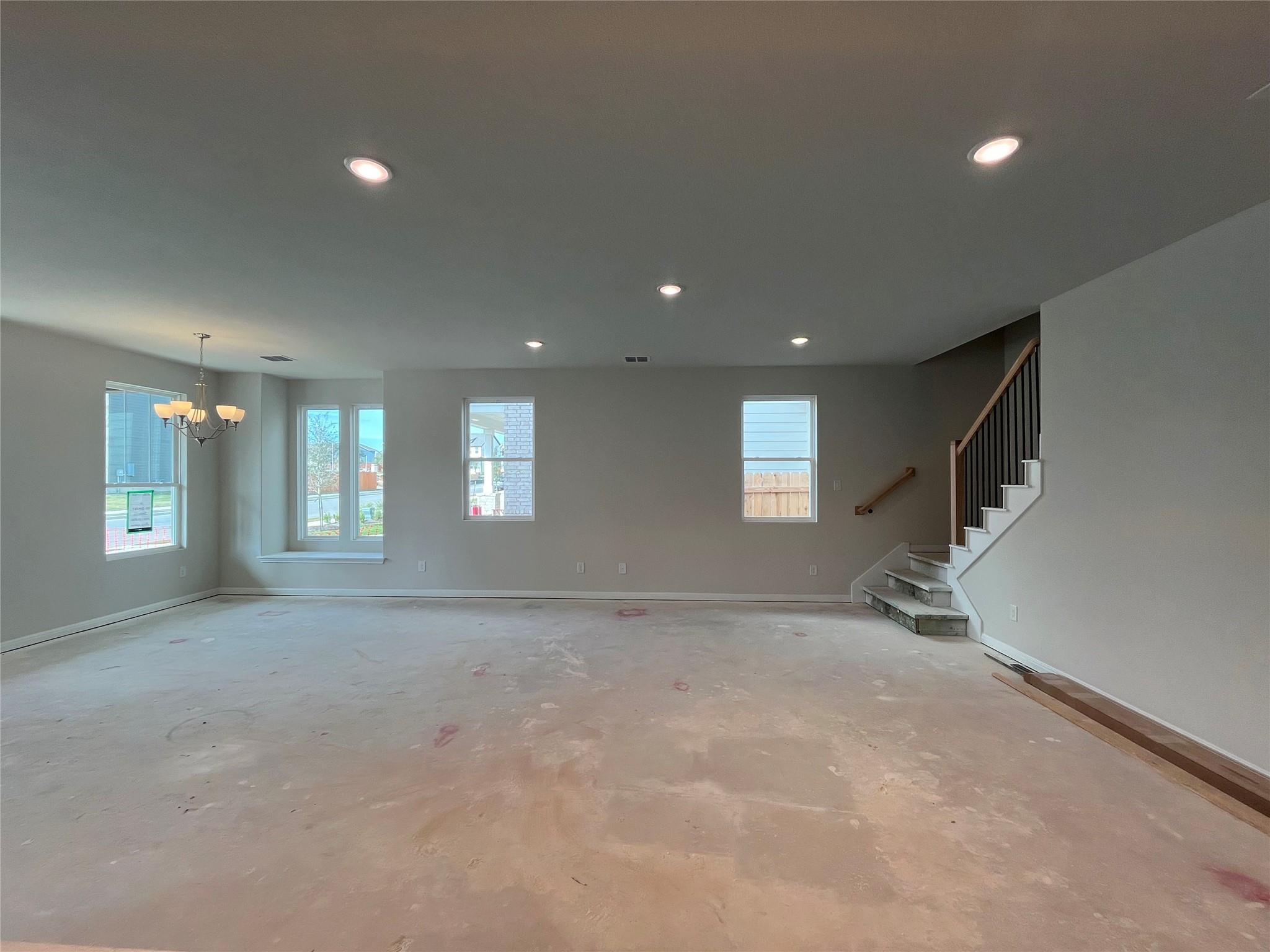 120 Barret Dr, Liberty Hill, TX 78642