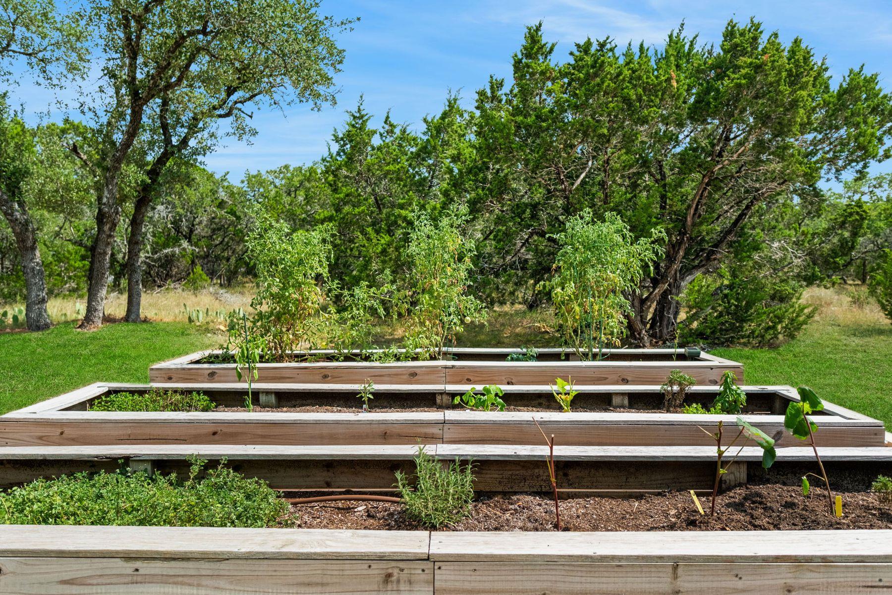 967 Belle Oaks Blvd Blvd, Bulverde, TX 78163