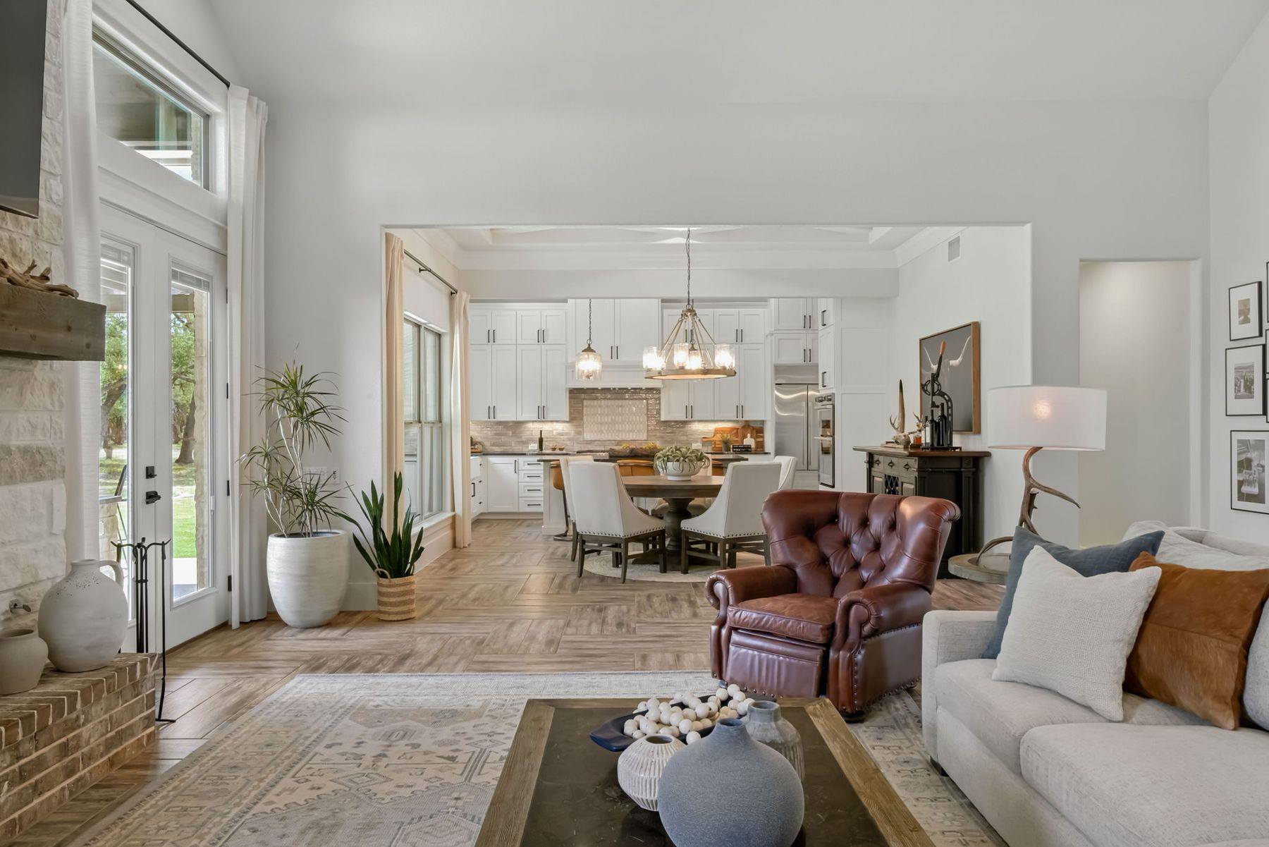 967 Belle Oaks Blvd Blvd, Bulverde, TX 78163