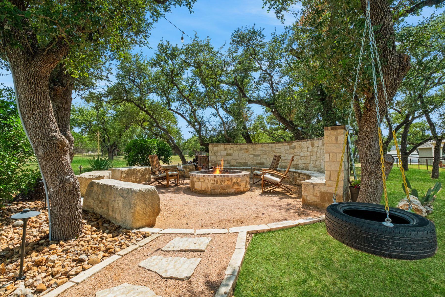 967 Belle Oaks Blvd Blvd, Bulverde, TX 78163