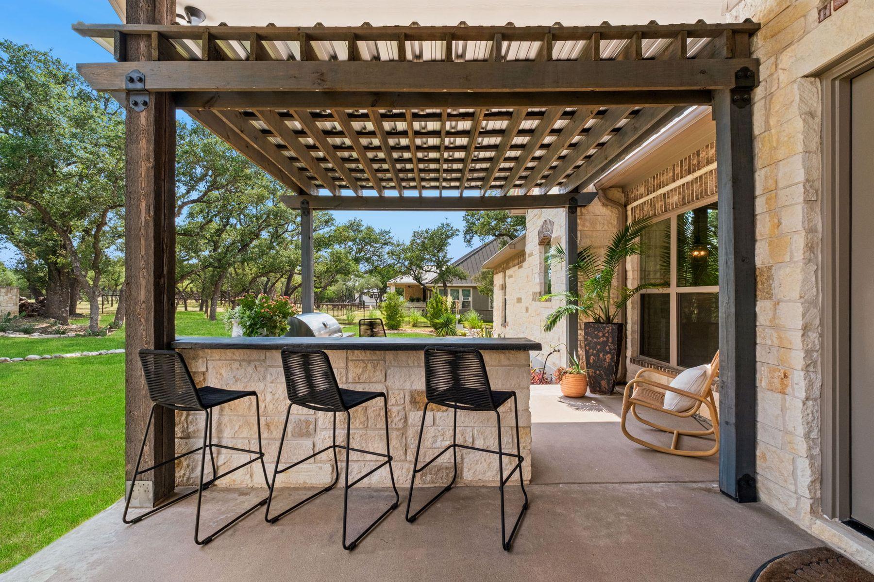 967 Belle Oaks Blvd Blvd, Bulverde, TX 78163