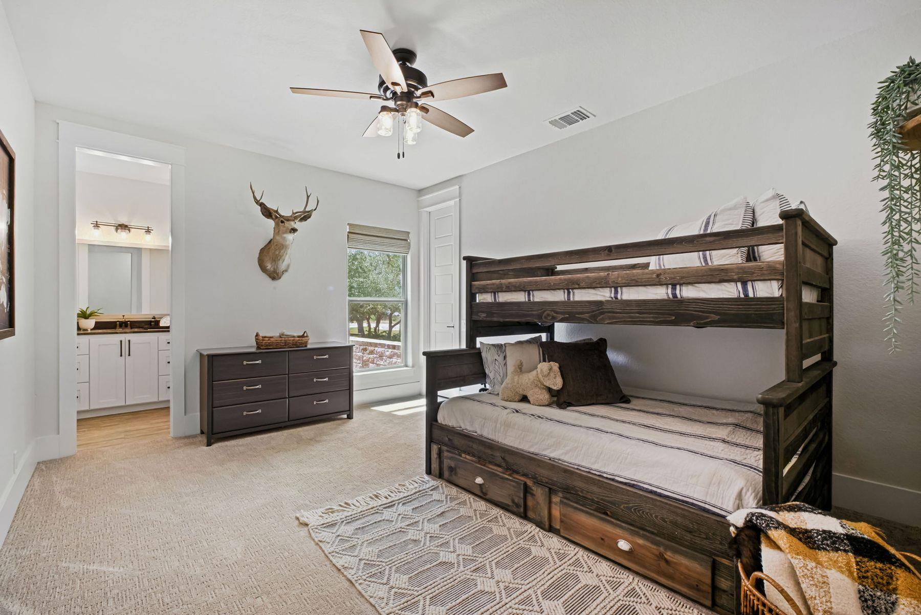 967 Belle Oaks Blvd Blvd, Bulverde, TX 78163