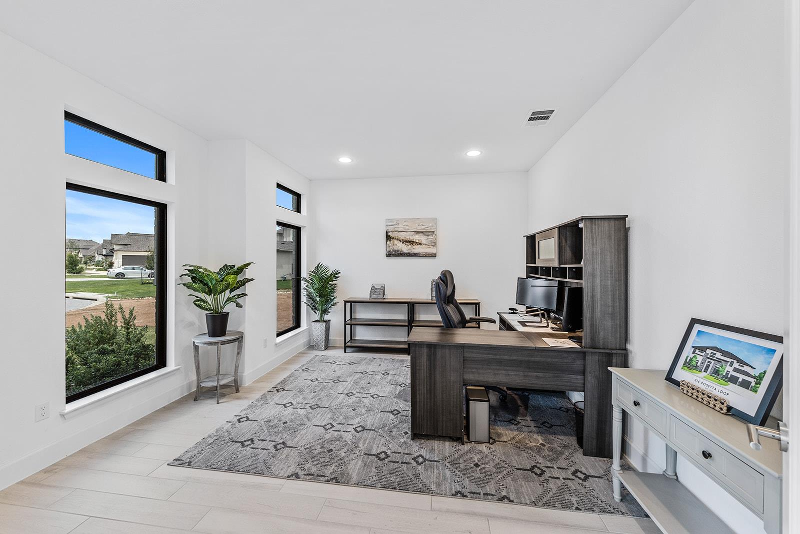 216 Rosetta Loop, Liberty Hill, TX 78642