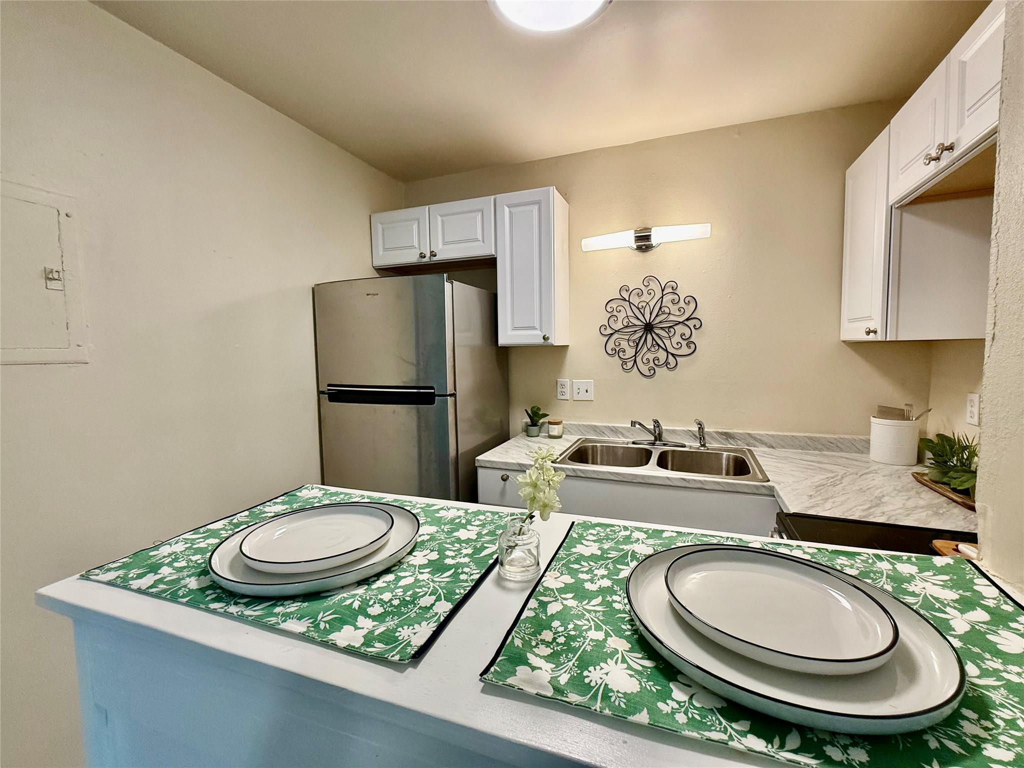 1000 W 26th St # 107, Austin, TX 78705