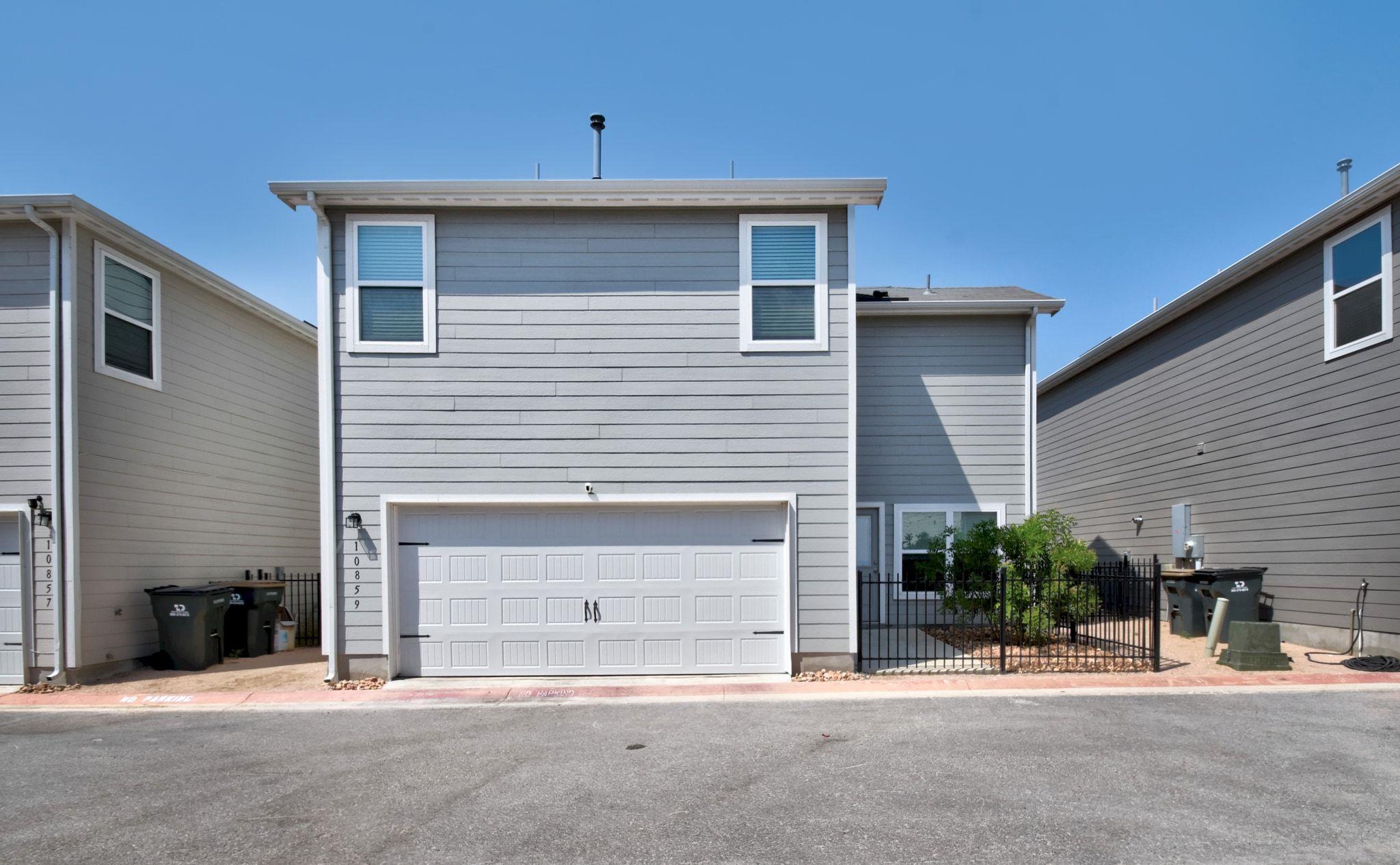 10859 Emerick St, San Antonio, TX 78252