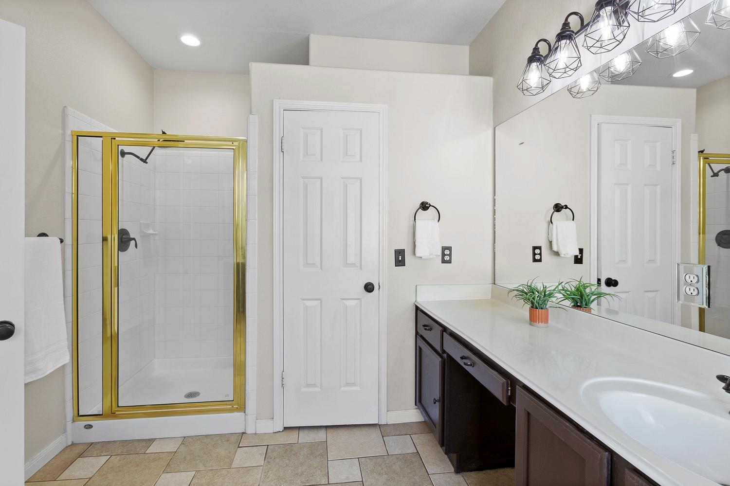 7024 Thistle Hill Way, Austin, TX 78754