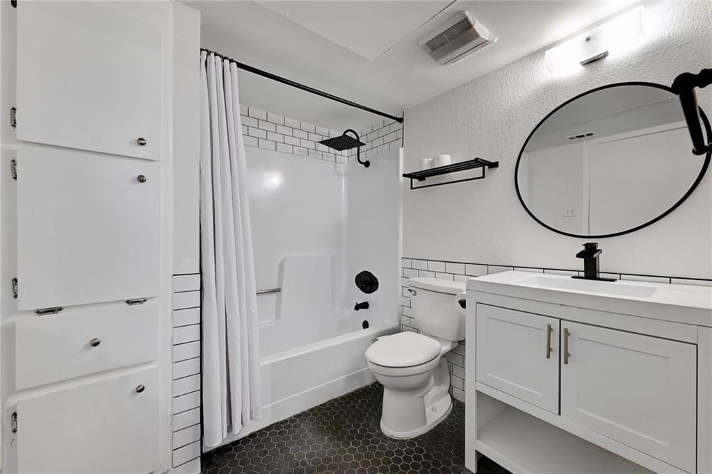 2104 Cullen Ave # 4-117, Austin, TX 78757