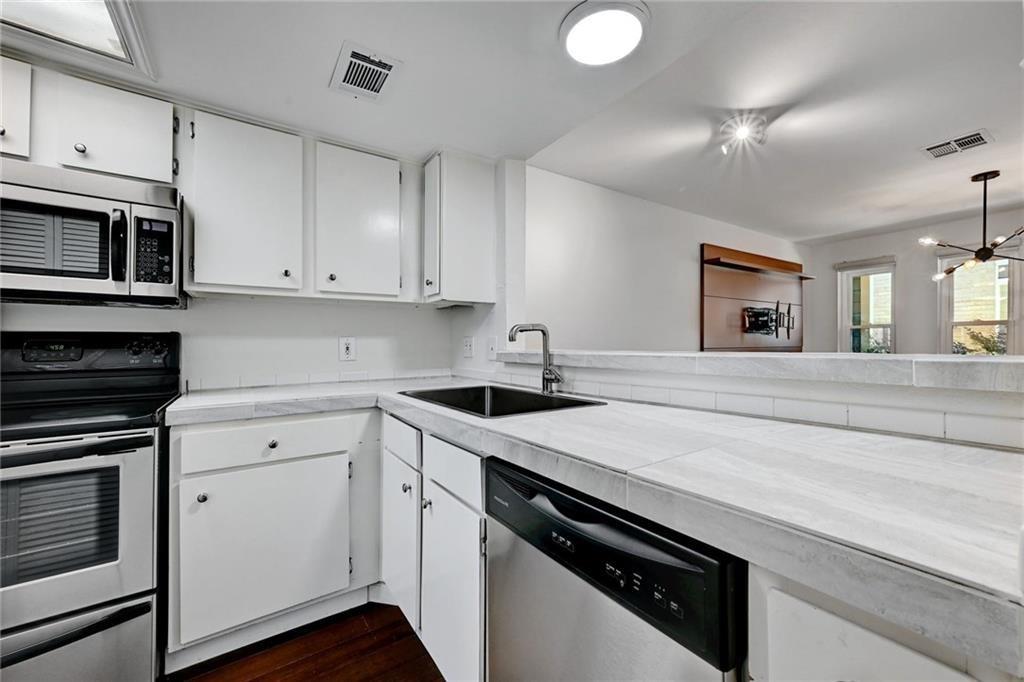 2104 Cullen Ave # 4-117, Austin, TX 78757