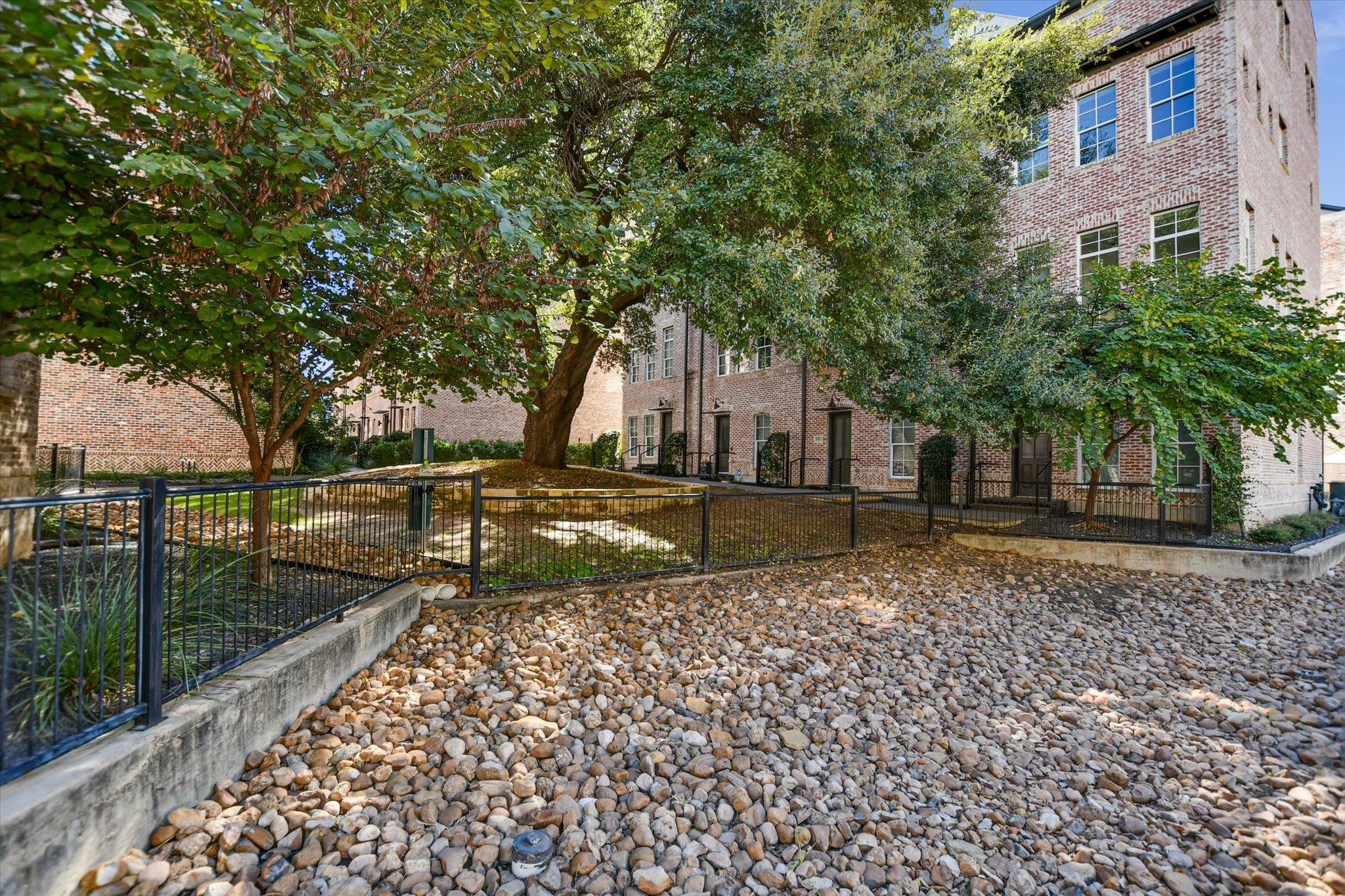 1301 Town Creek Dr # 1, Austin, TX 78741