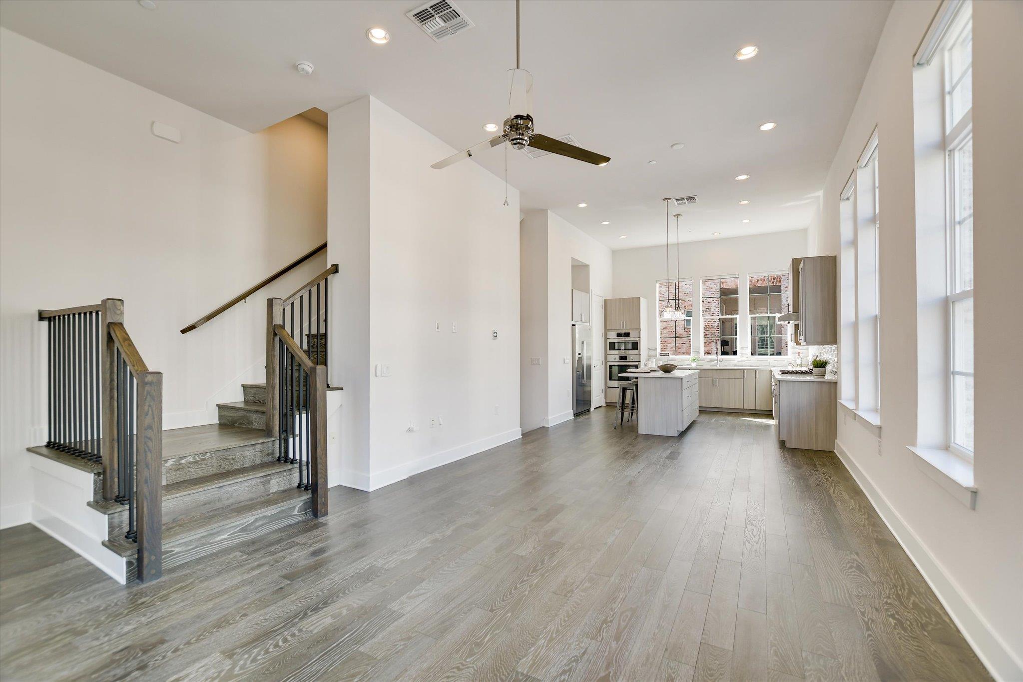 1301 Town Creek Dr # 1, Austin, TX 78741