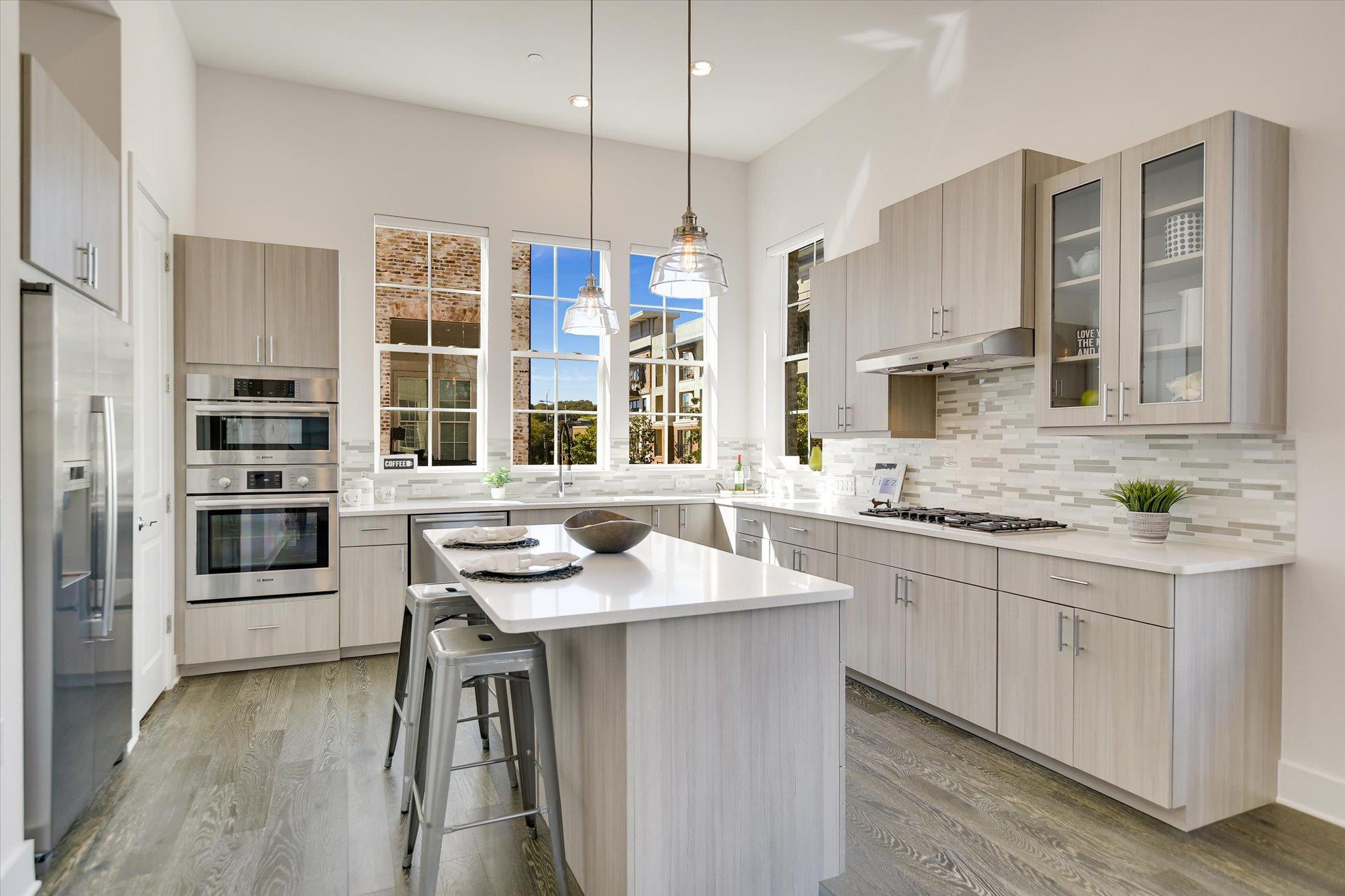 1301 Town Creek Dr # 1, Austin, TX 78741