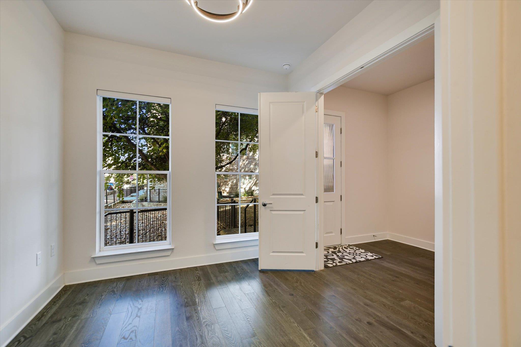 1301 Town Creek Dr # 1, Austin, TX 78741