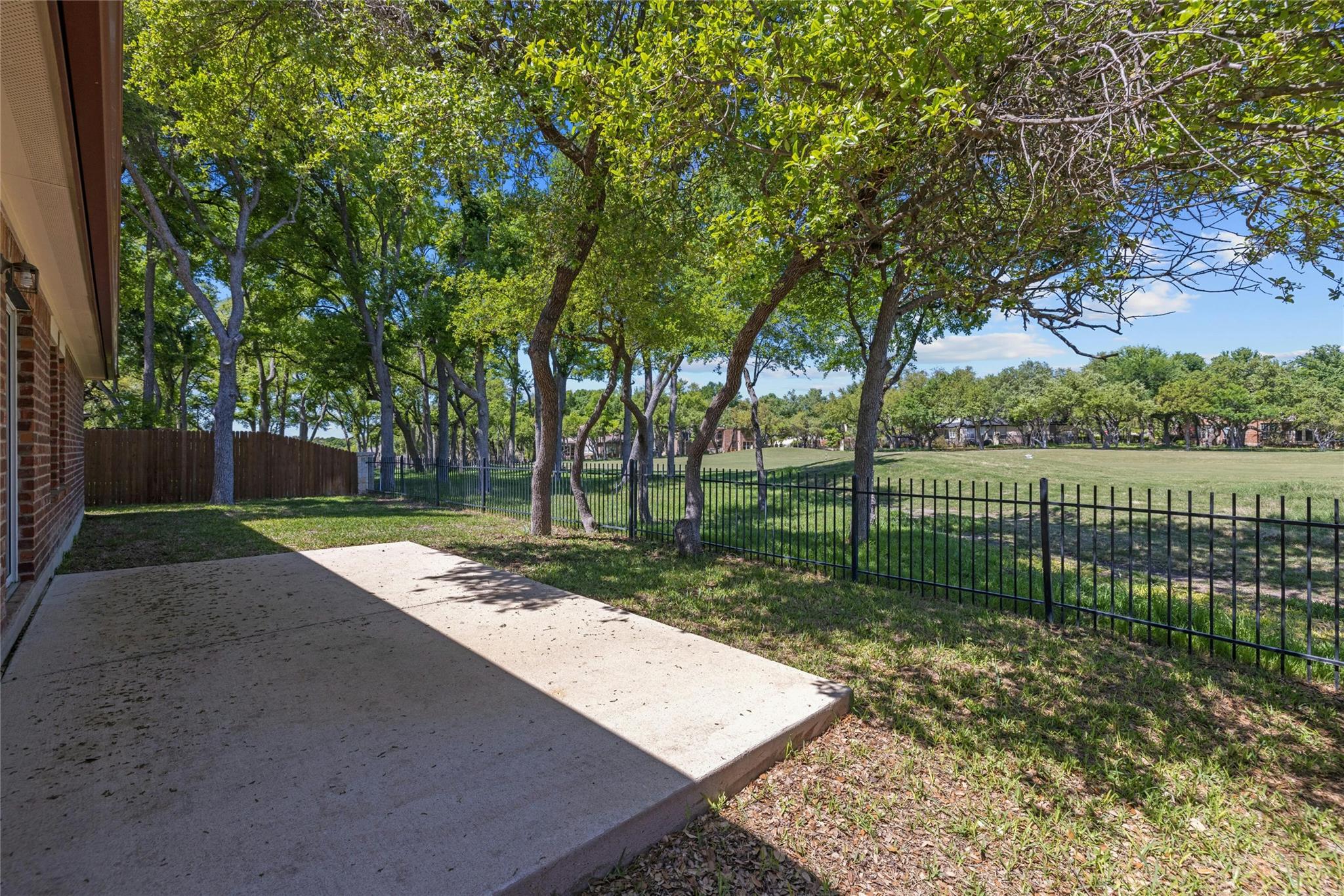 3816 Harvey Penick Dr, Round Rock, TX 78664