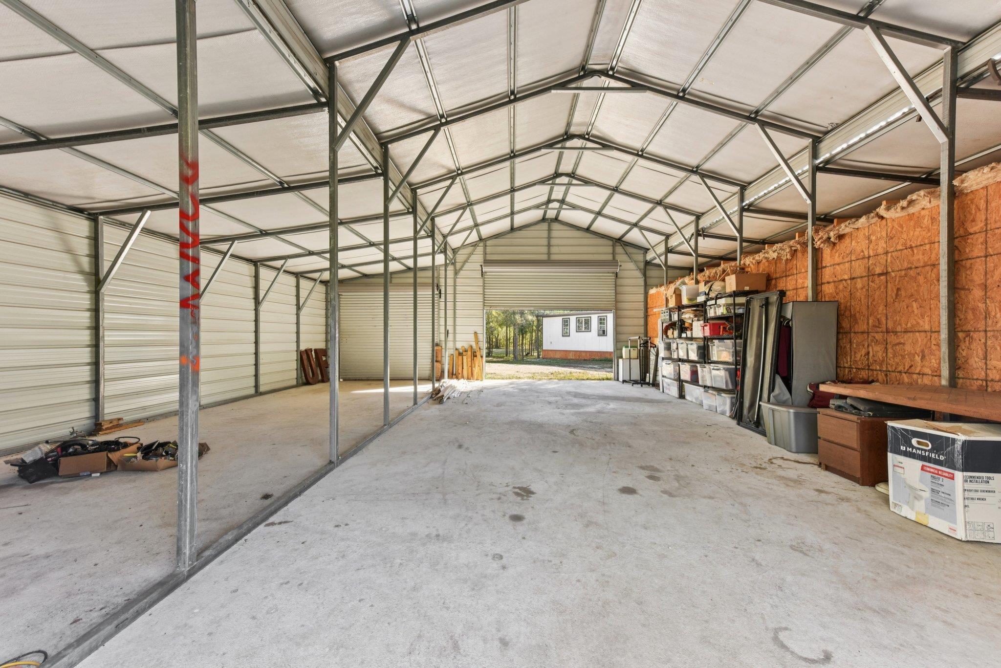 1777 Fox Ln, Lockhart, TX 78644