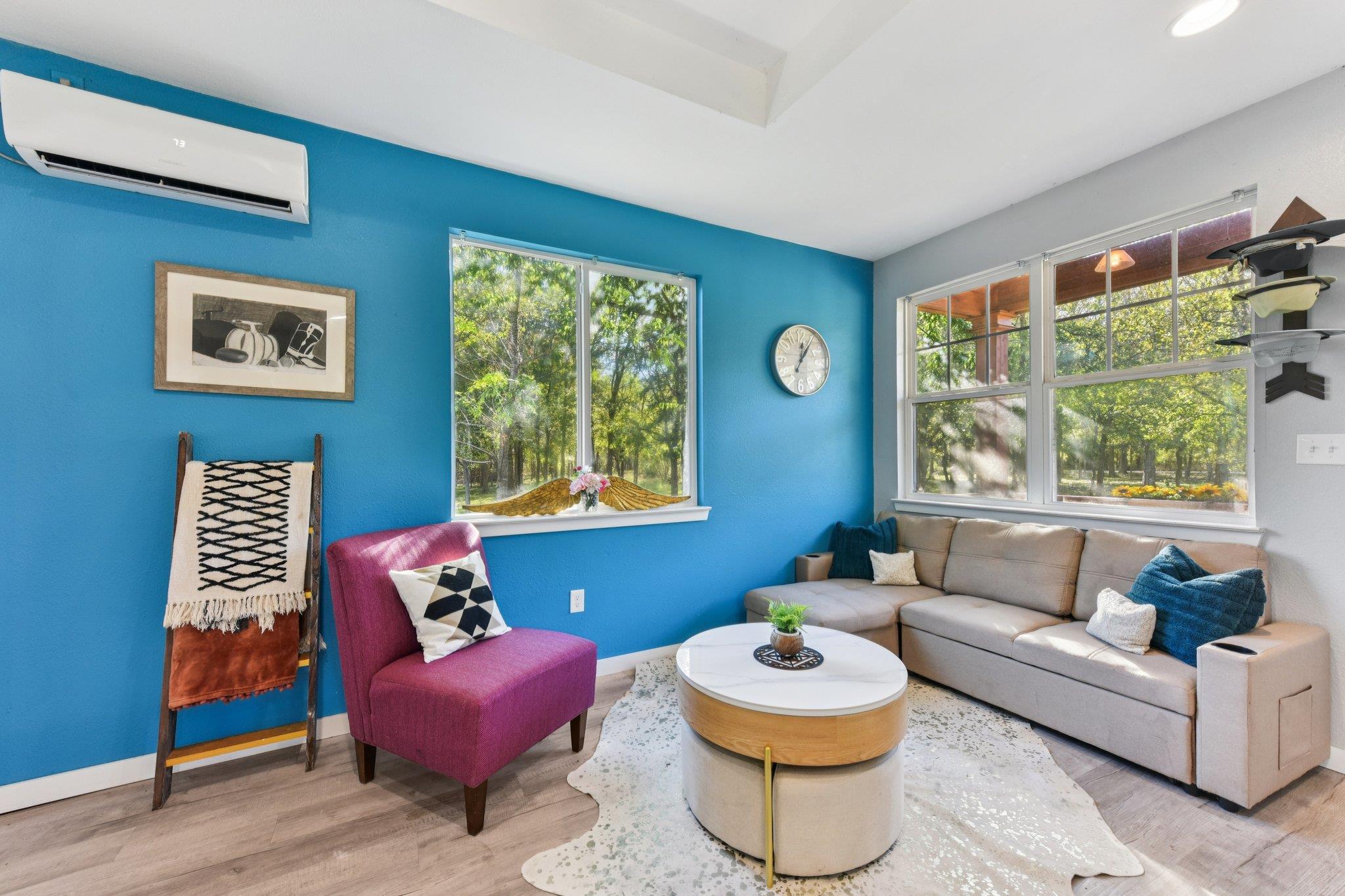 1777 Fox Ln, Lockhart, TX 78644