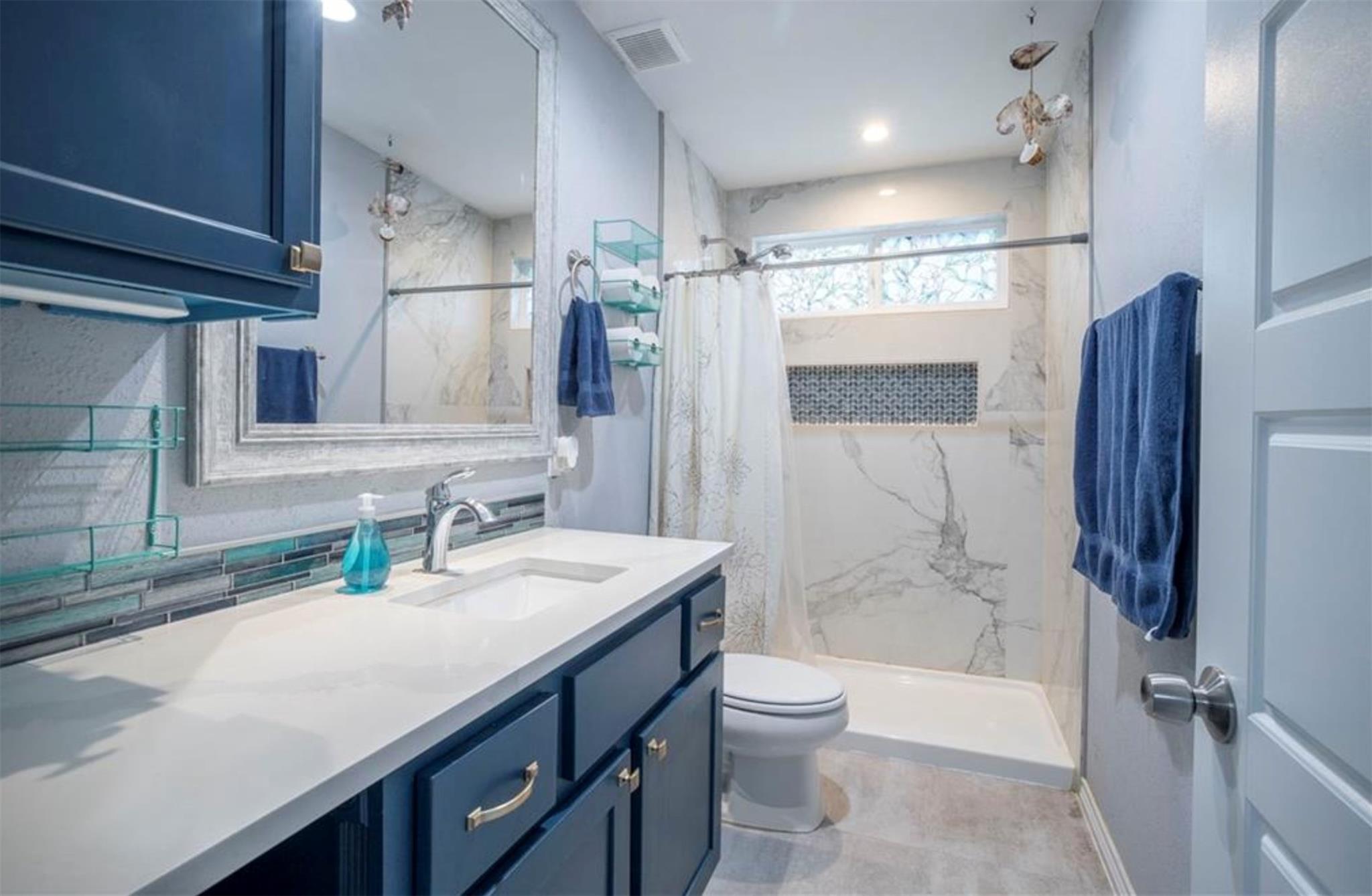 1777 Fox Ln, Lockhart, TX 78644