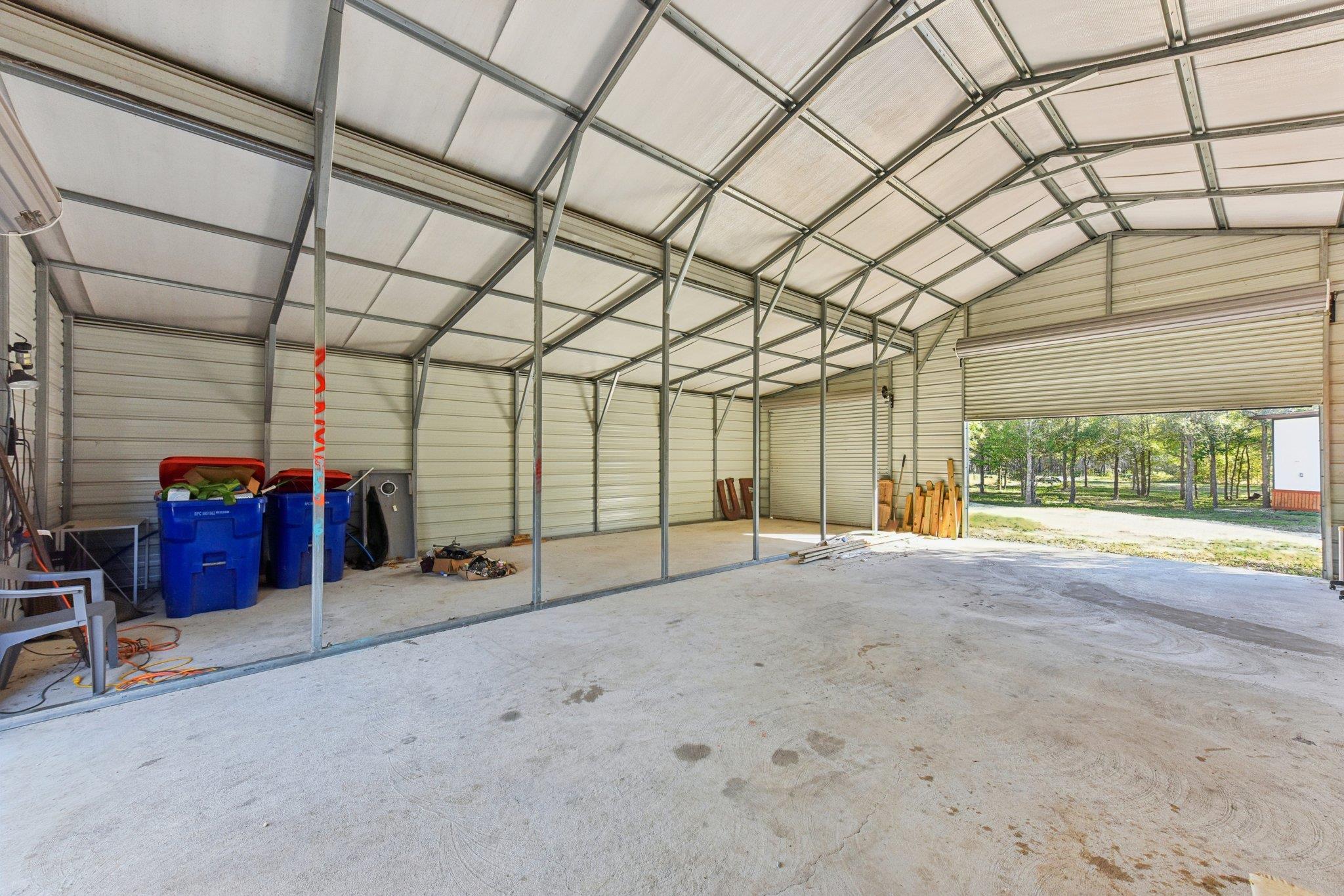 1777 Fox Ln, Lockhart, TX 78644