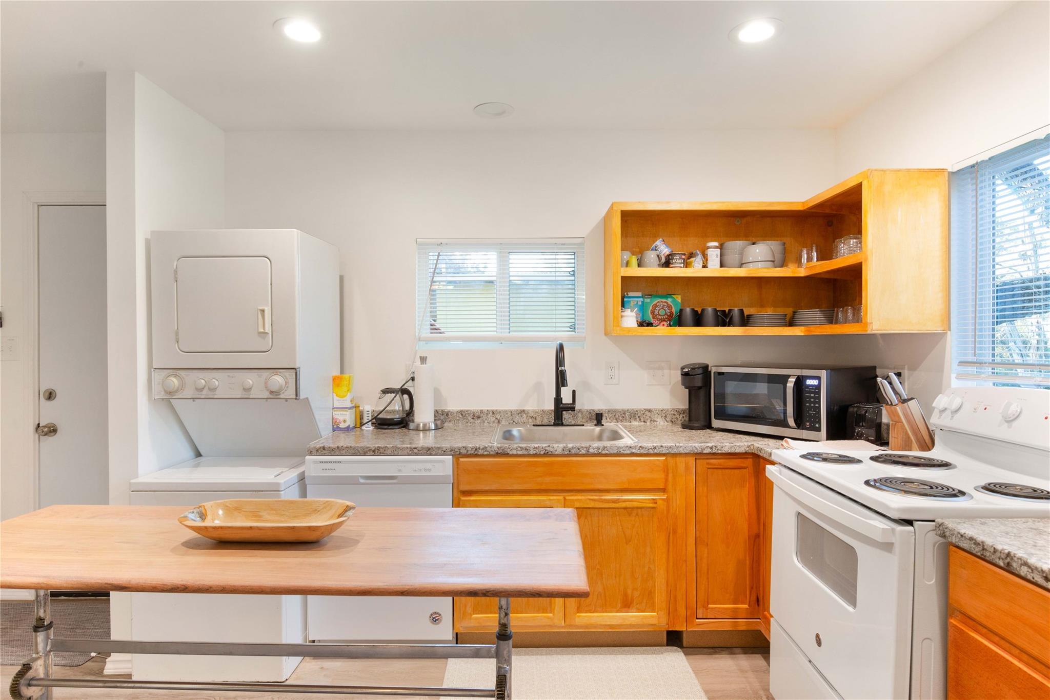 16211 Monks Mountain Dr, Austin, TX 78734