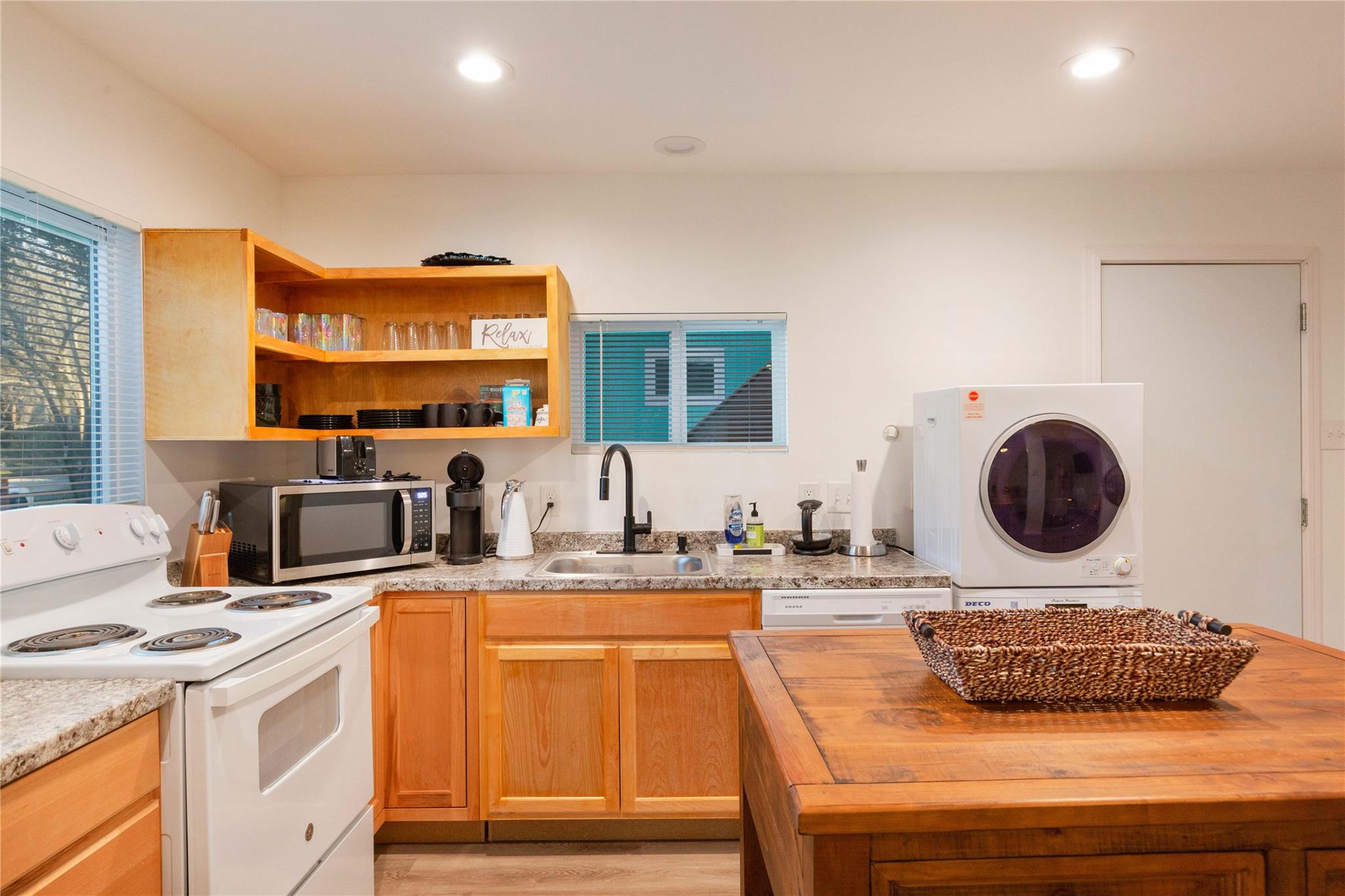 16211 Monks Mountain Dr, Austin, TX 78734