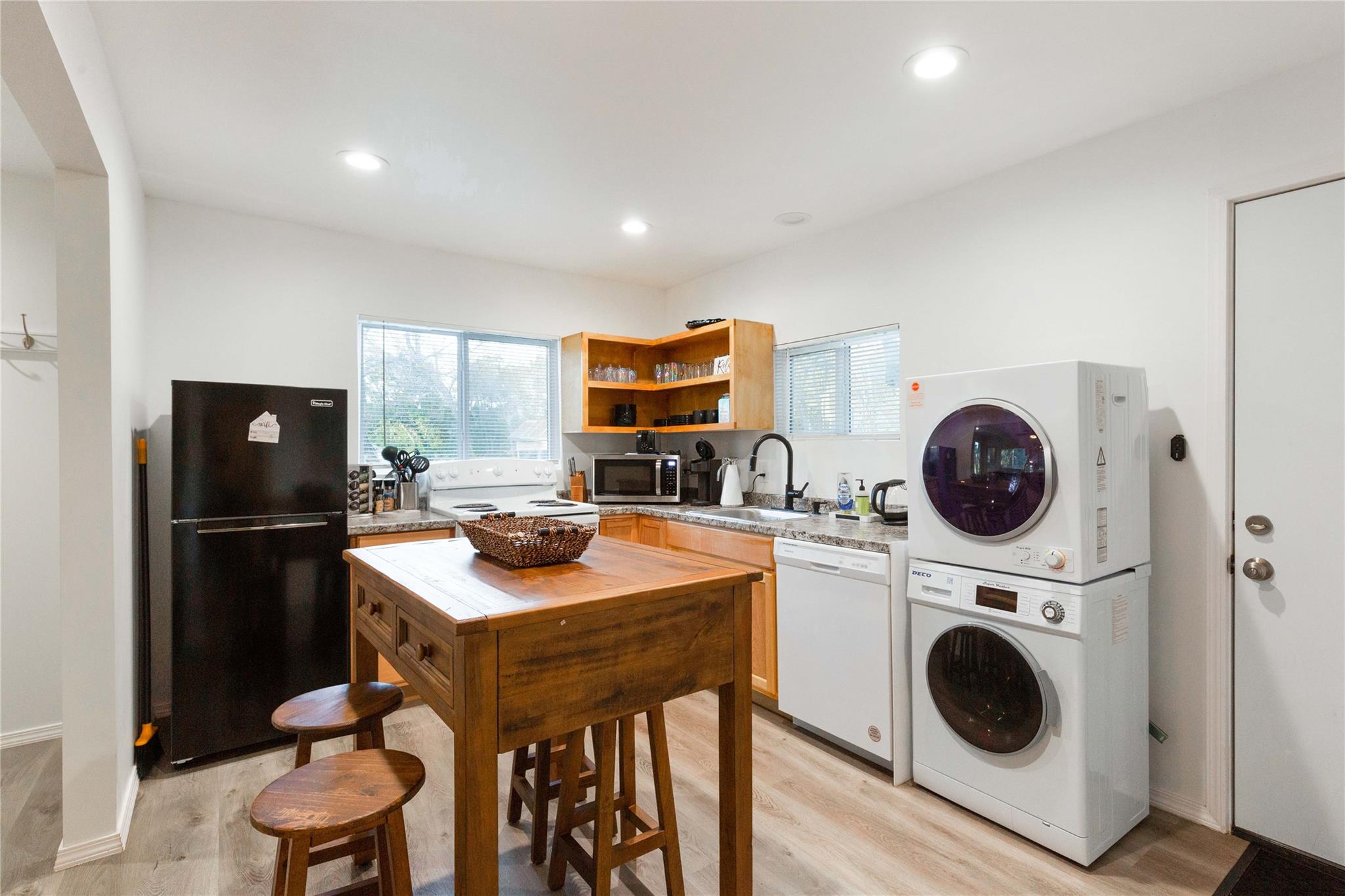 16211 Monks Mountain Dr, Austin, TX 78734